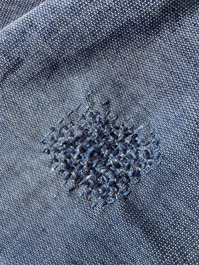 visible-darning-stretch-fabric.jpg