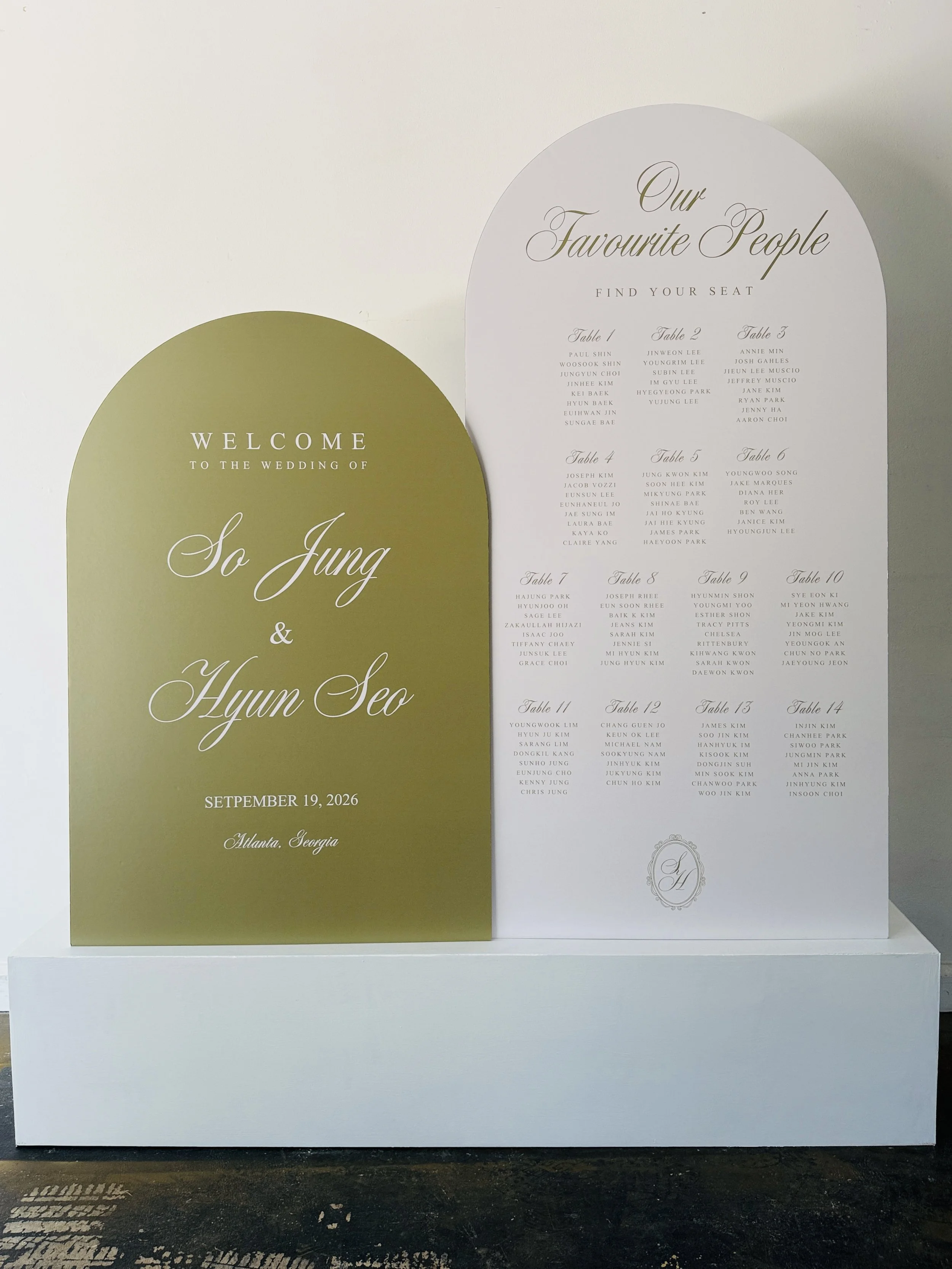 Welcome Sign & Seating Chart
