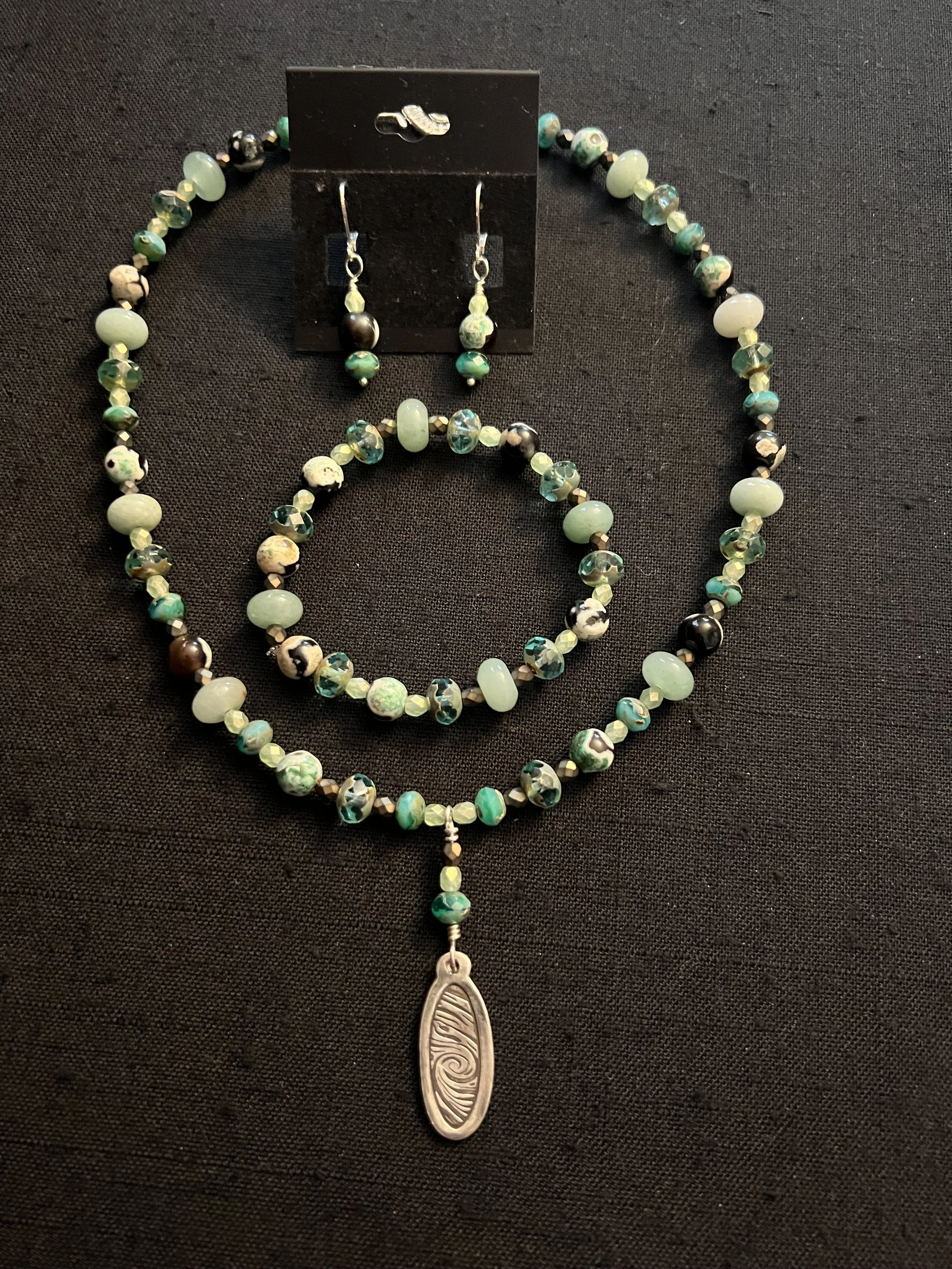 Verdant Tides Jewelry Set