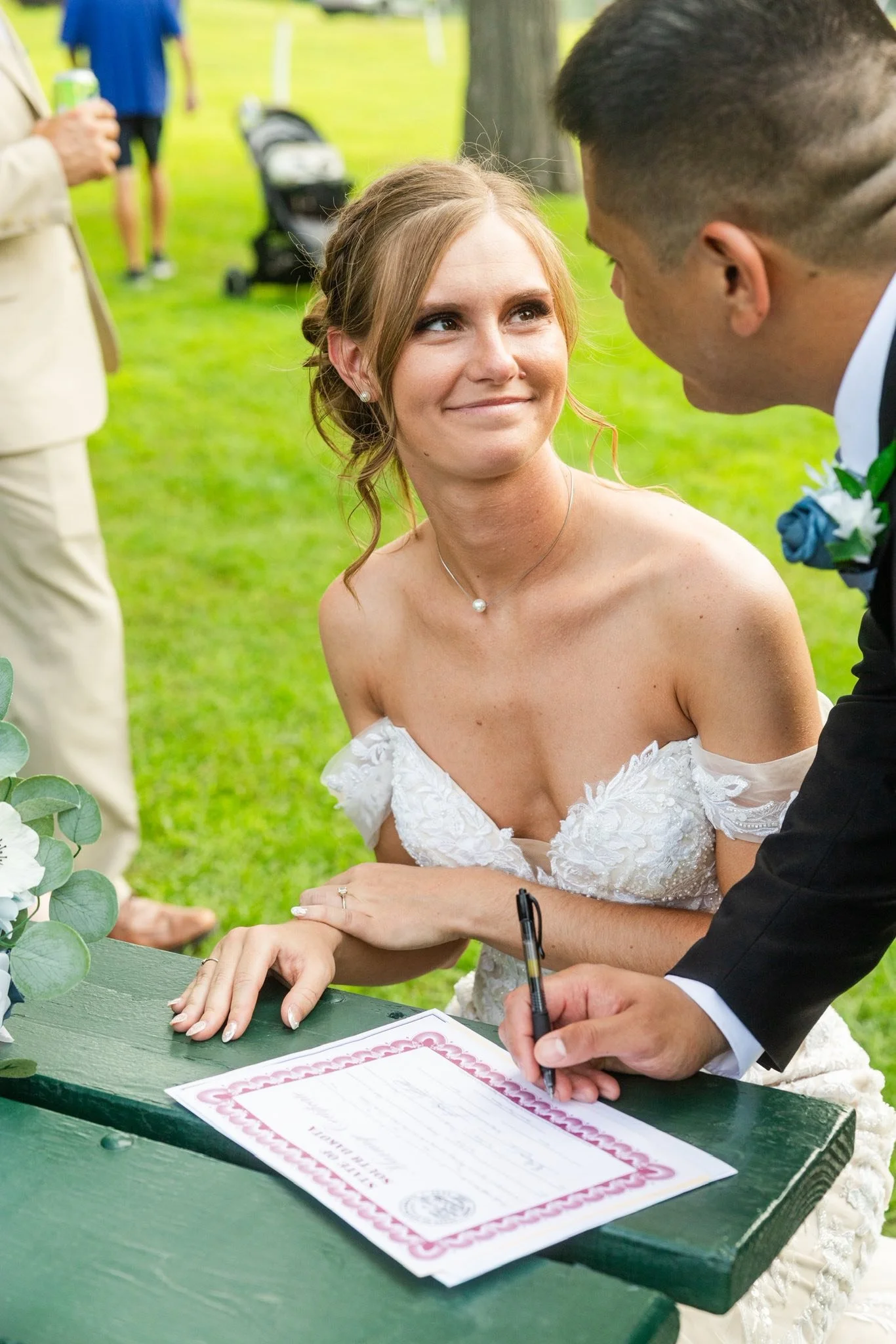 luxefalls-sherman-park-wedding-ceremony-candid-moment.jpg