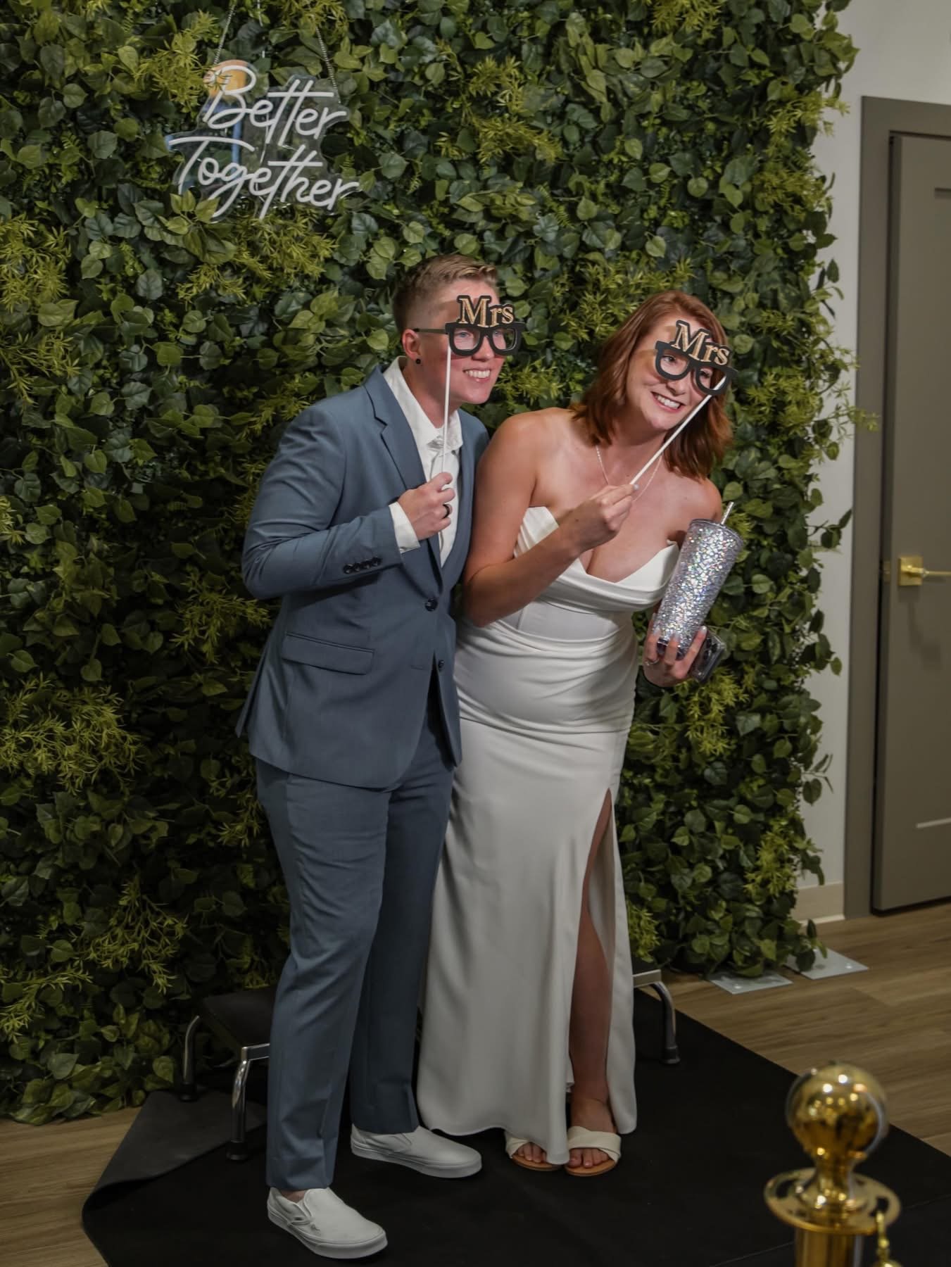 luxefalls-wedding-reception-photo-booth-04.jpg.jpeg
