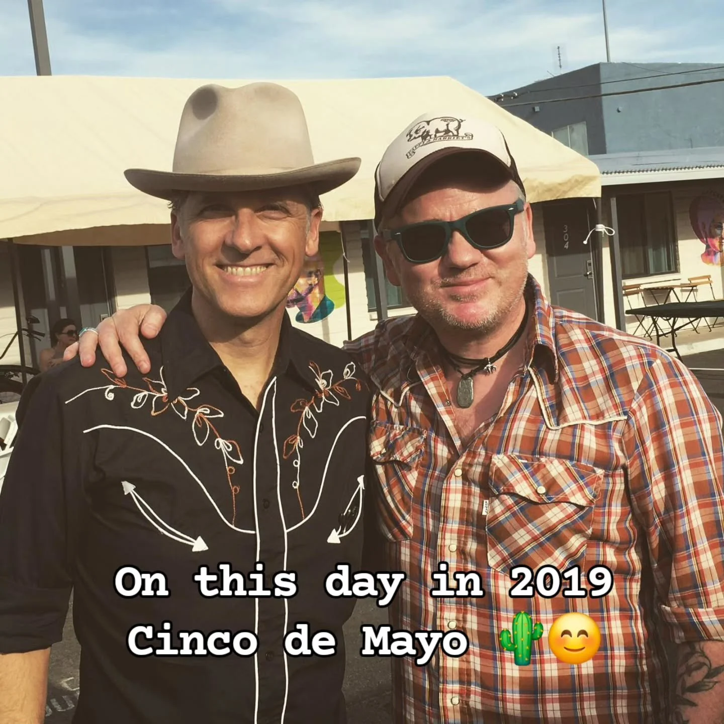 Cinco de Mayo 2019 the day I first met Joey Burns @casadecalexico in Tucson, Arizona 🧡

A game changer moment...the beginning of a desert road that led to the release of Sinner's Shrine with Calexico in 2022 🌵

"There&rsquo;s something to be s
