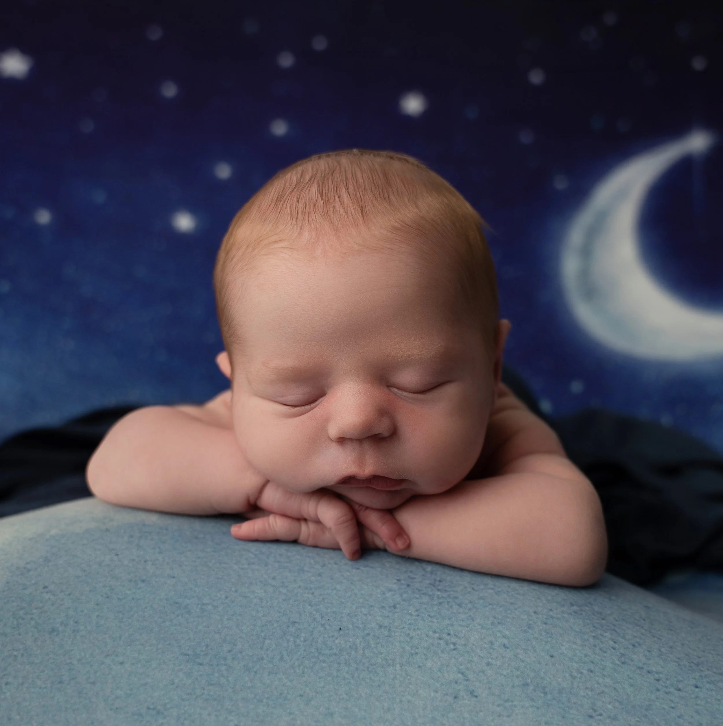How Newborn Photography Sessions Work: The Ultimate Guide for Raleigh Parents