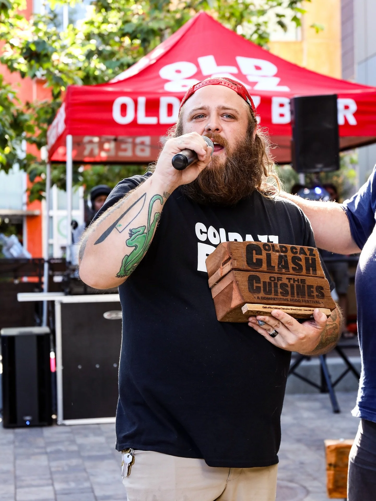Tonight&rsquo;s the night for Chef @b_radwilddudeoffood to take center stage for our Hell&rsquo;s Kitchen Watch Party. 

@bayou.onthebay will be making the dishes he made on the show alongside his full menu of specialties including crawfish deviled e