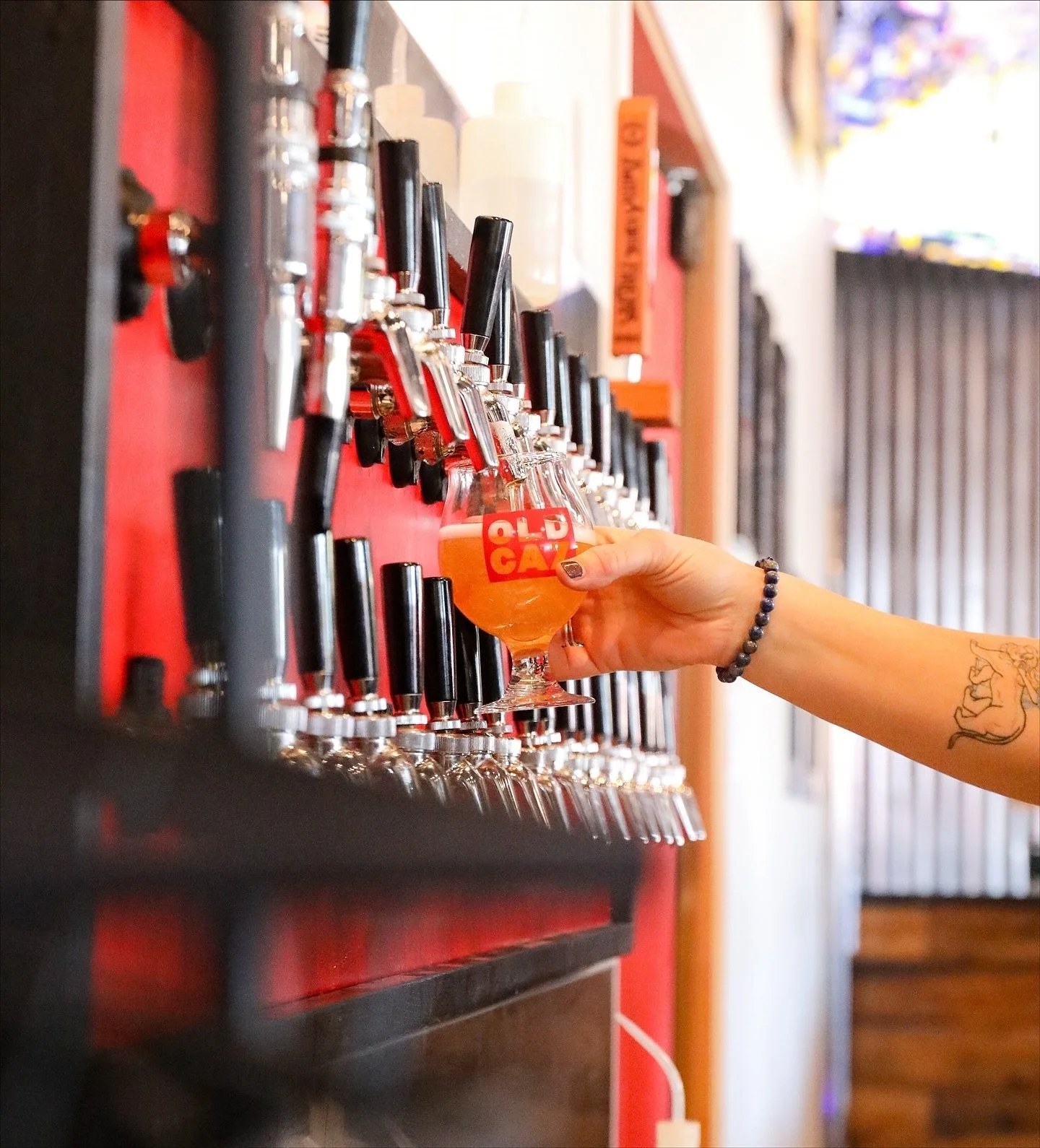 Mondays don’t have to be boring — not when there’s beer this good. The taps are flowing, the fridge is packed, and we’ve got plenty of options whether you’re here for a pint or stocking up to-go.
Plus, our friends from