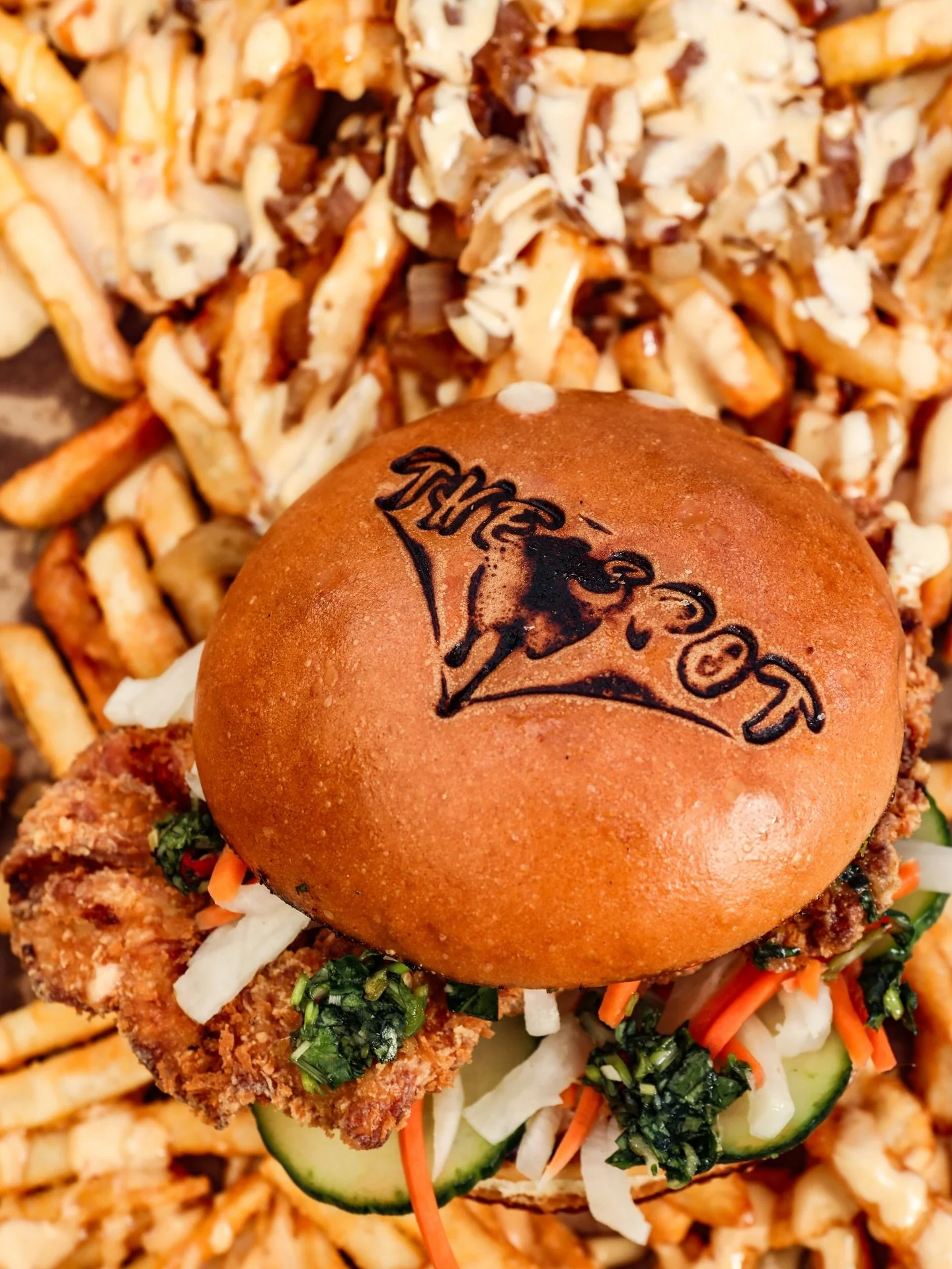 Sunday at the brewpub is dialed in: @thespot_foodtruck is serving it up, football&rsquo;s on the screens, and the beer&rsquo;s flowing. Come enjoy the last of that Thanksgiving break before we all clock back in tomorrow .