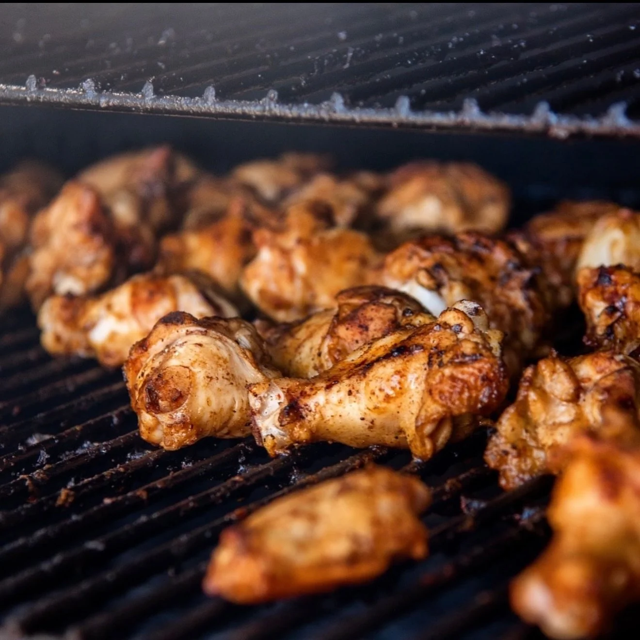 Today is the day we welcome Legacy BBQ onto the patio for their monthly residency on the second Saturday of every month at Old Caz Beer!

Beginning today, Pitmaster Joe Edwards III has brought @LegacyBBQ707 to the patio! Joe grew up learning the craf