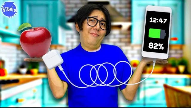 Views: 2 million on YouTube.
Responsibilities: Added image of man, changed color of shirt to blue, and slightly enlarged head to create cartoonish look. Included stock image of kitchen for the background, and added slight blur. Added images of apple