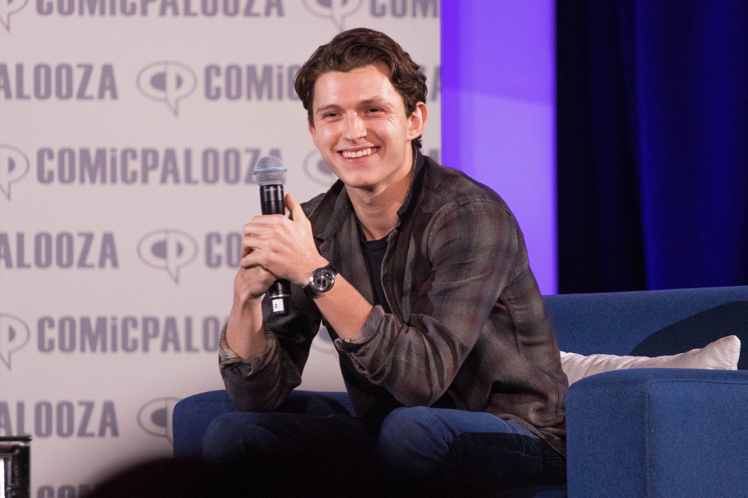 English actor Tom Holland, best known for playing Spider Man, speaking at the main hall and trying not to give away any spoilers.