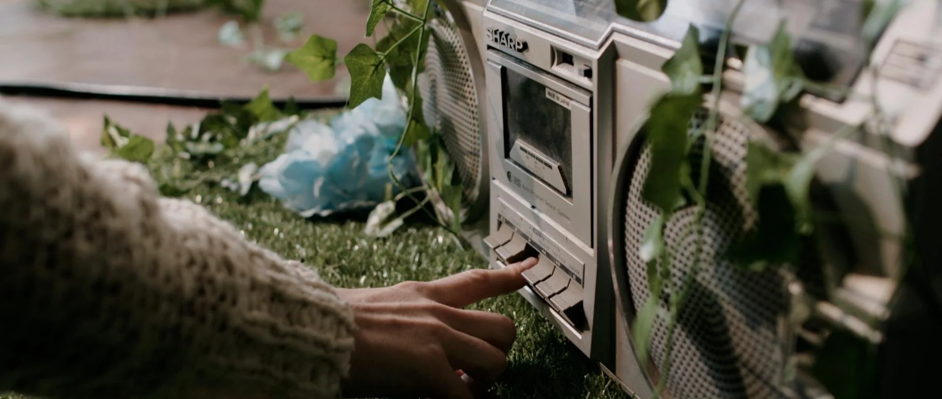 Untitled Project_Tom Rosenthal - ETIGAFY (MASTER_2026-04-06_19.16.01.jpg