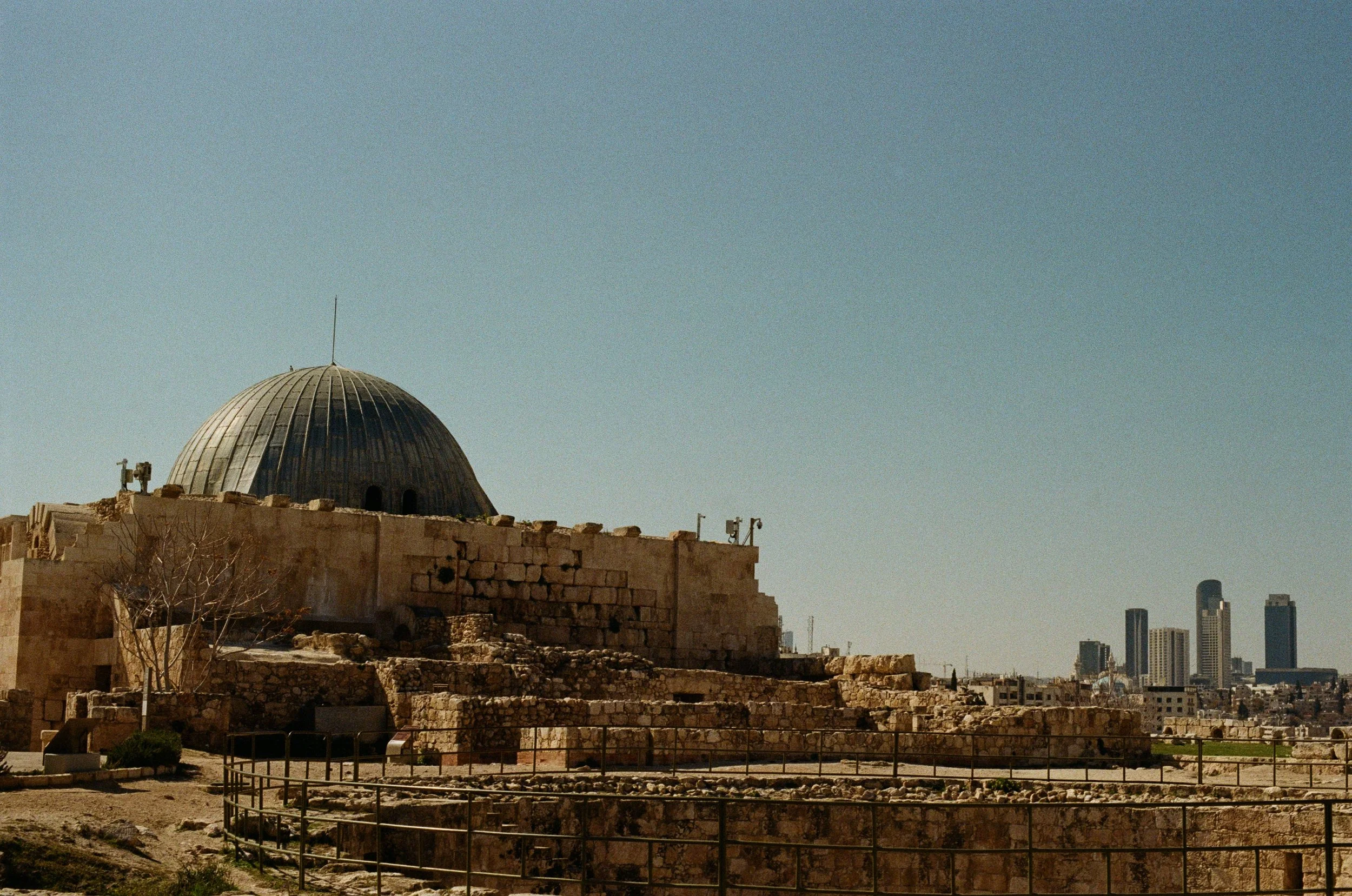 0022-4f79b.jpg