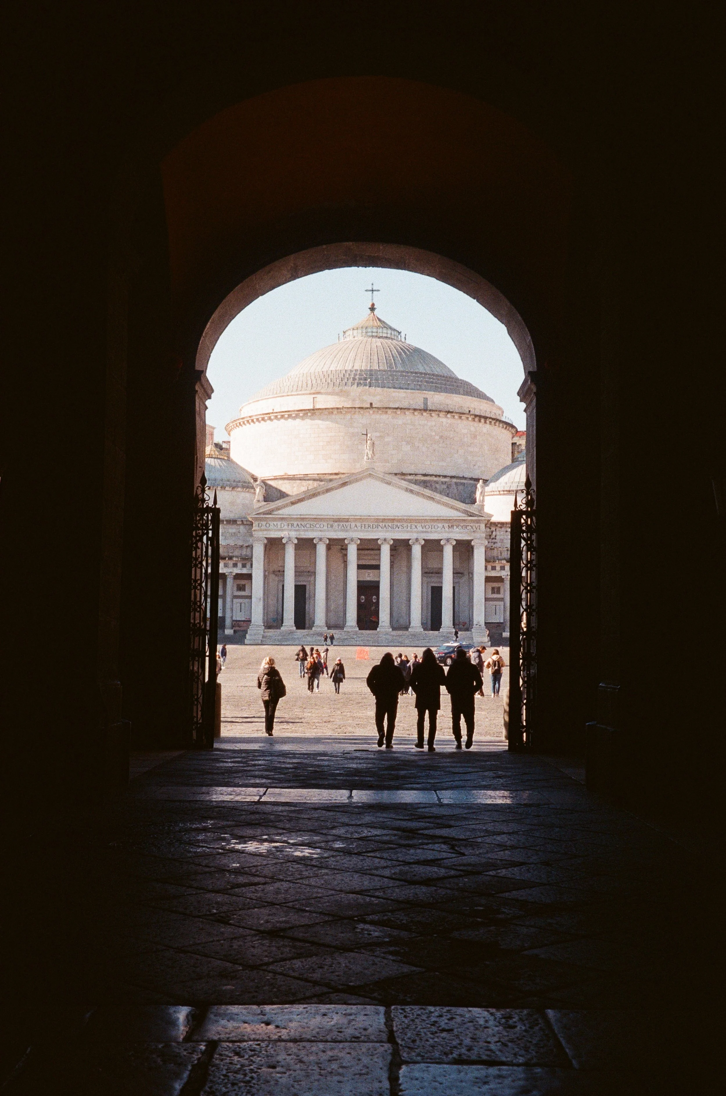 004-64e40.jpg