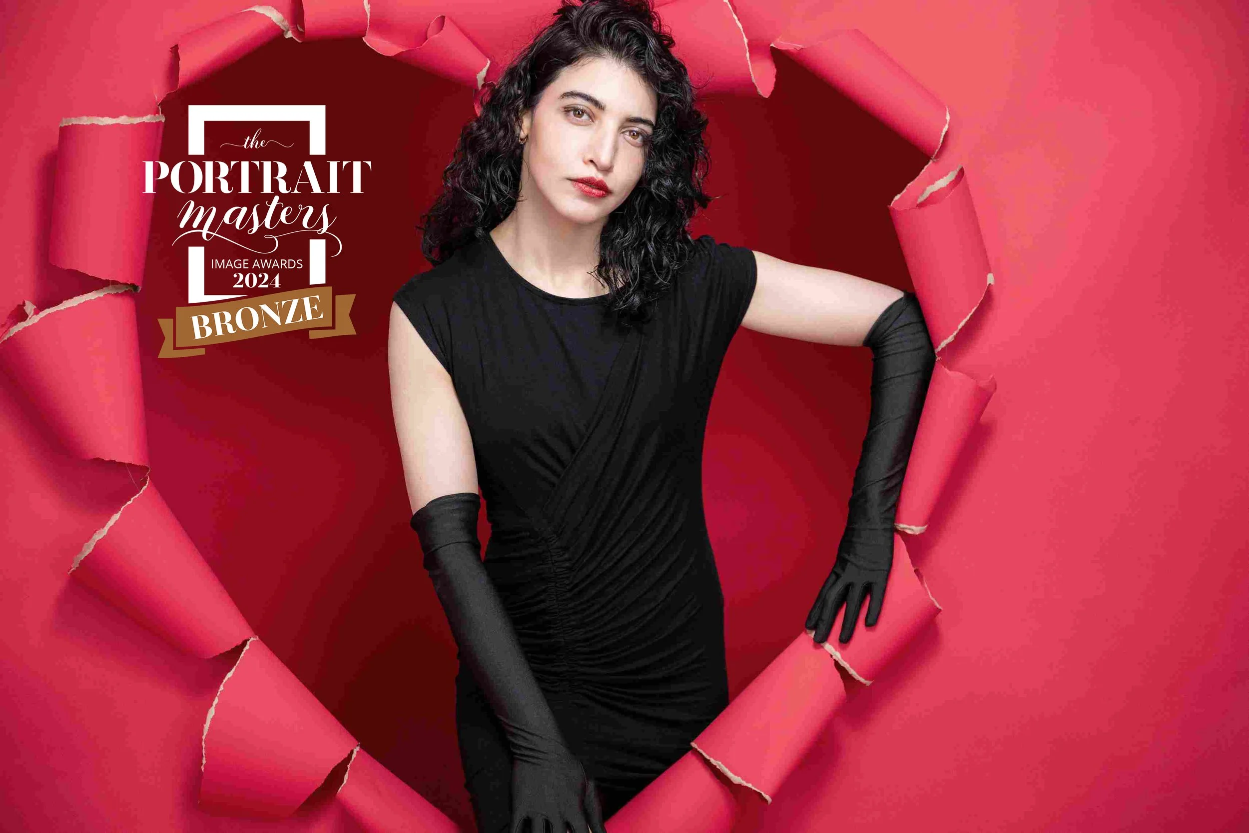 Celebrate love this Valentine’s Day with a professional photoshoot in Clontarf, Dublin. Stylish, creative portraits that capture your unique story (5).jpg