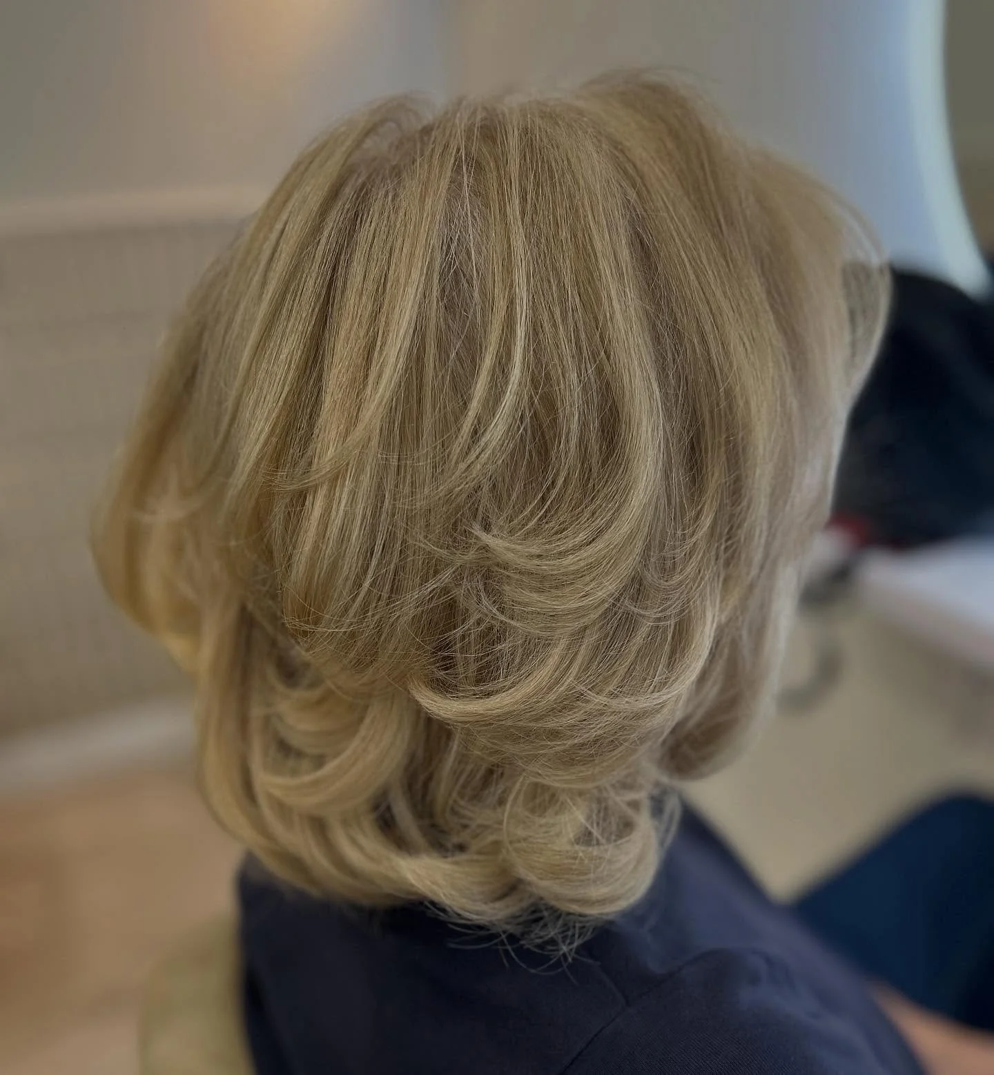 We can also cater to all your blowdry needs 👀 with the help of @kevin.murphy BODY.MASS and SESSION.SPRAY FLEX 😍✨

#blowdry #sherhairstudio #twickenhamhairdresser #twickenhamhairsalon #hairstylist #twickenhamhairstylist #twickenhamlife