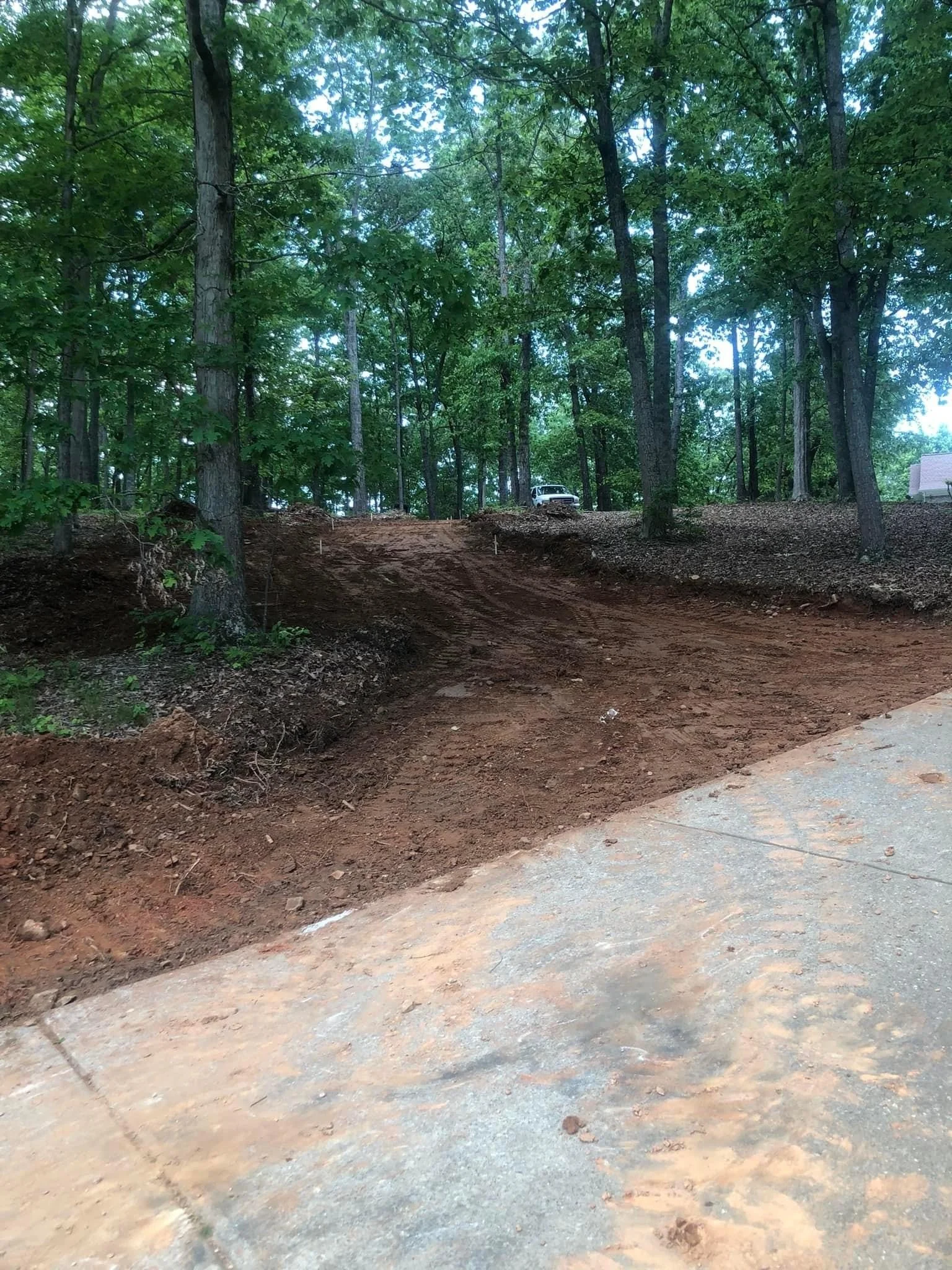 driveway before.JPEG