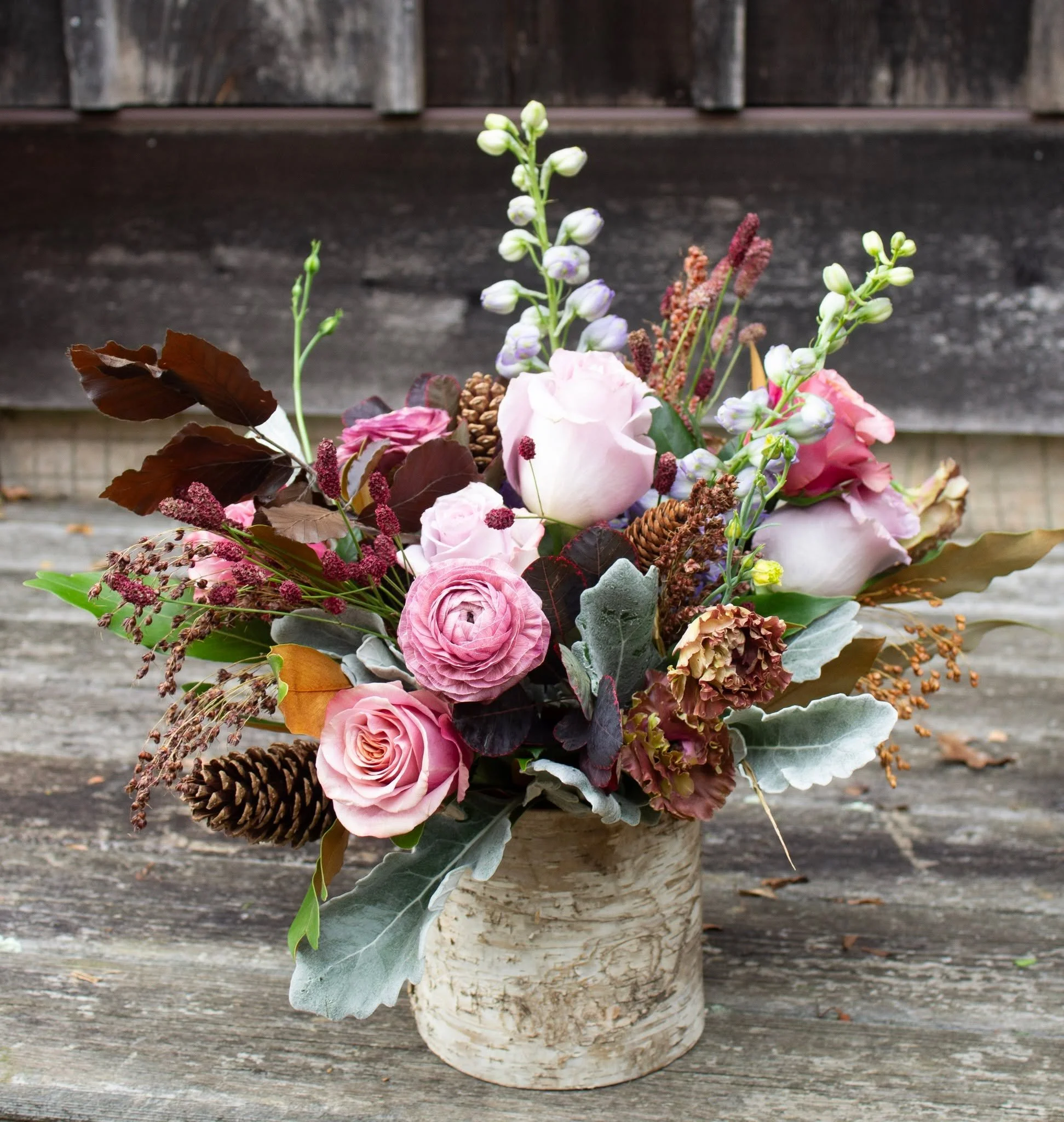 Happy World Kindness Day! Flowers are proven to boost our mood, and sometimes no reason is the best reason to show a little love. 💗
.
.
 #chestercountypa #westchesterpa #floristnearme #localflorist #localgiftshop #smallbusiness #fallfloralarrangemen