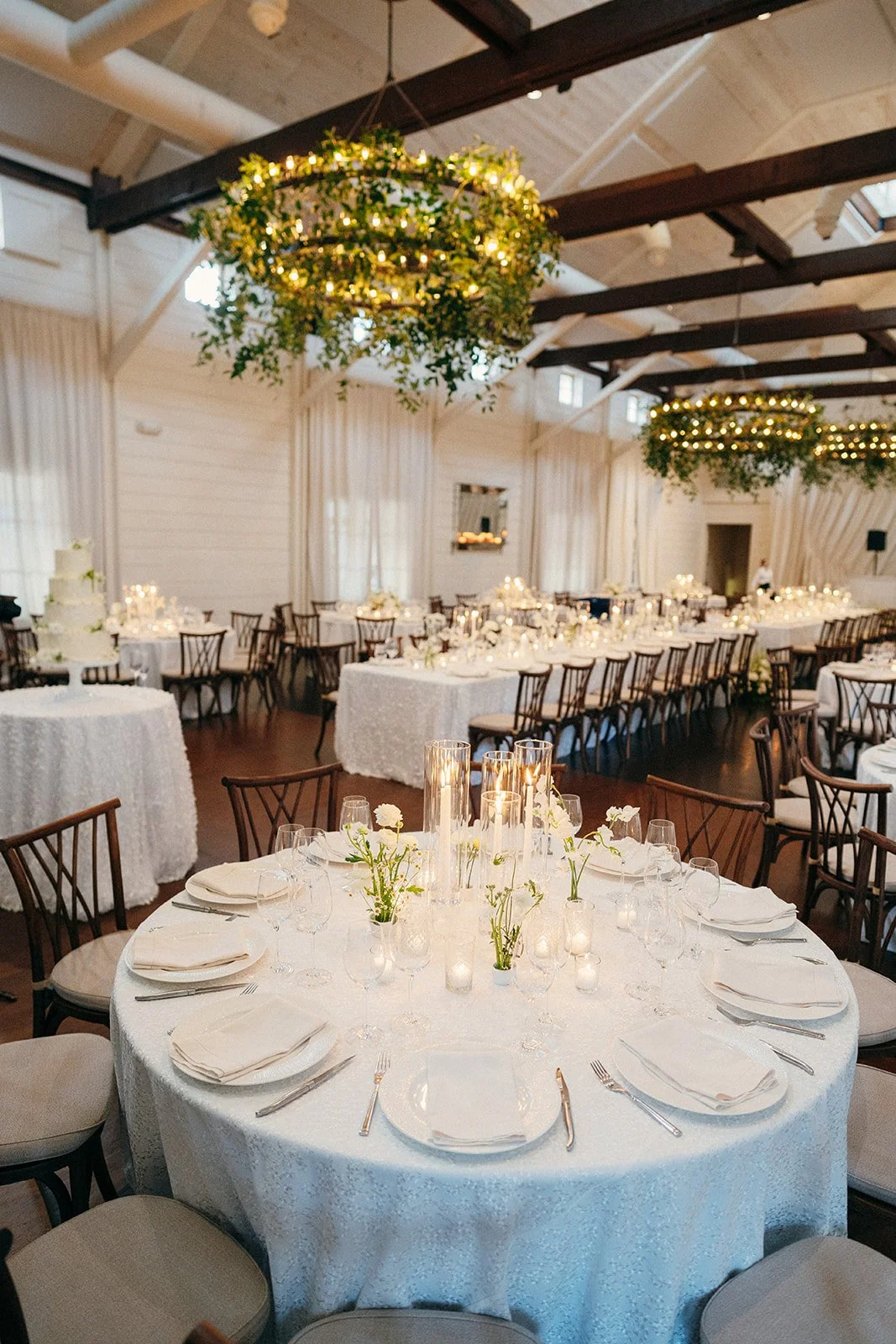 Charlottesville Virginia Spring Wedding at Pippin Hill Farm & Vineyards