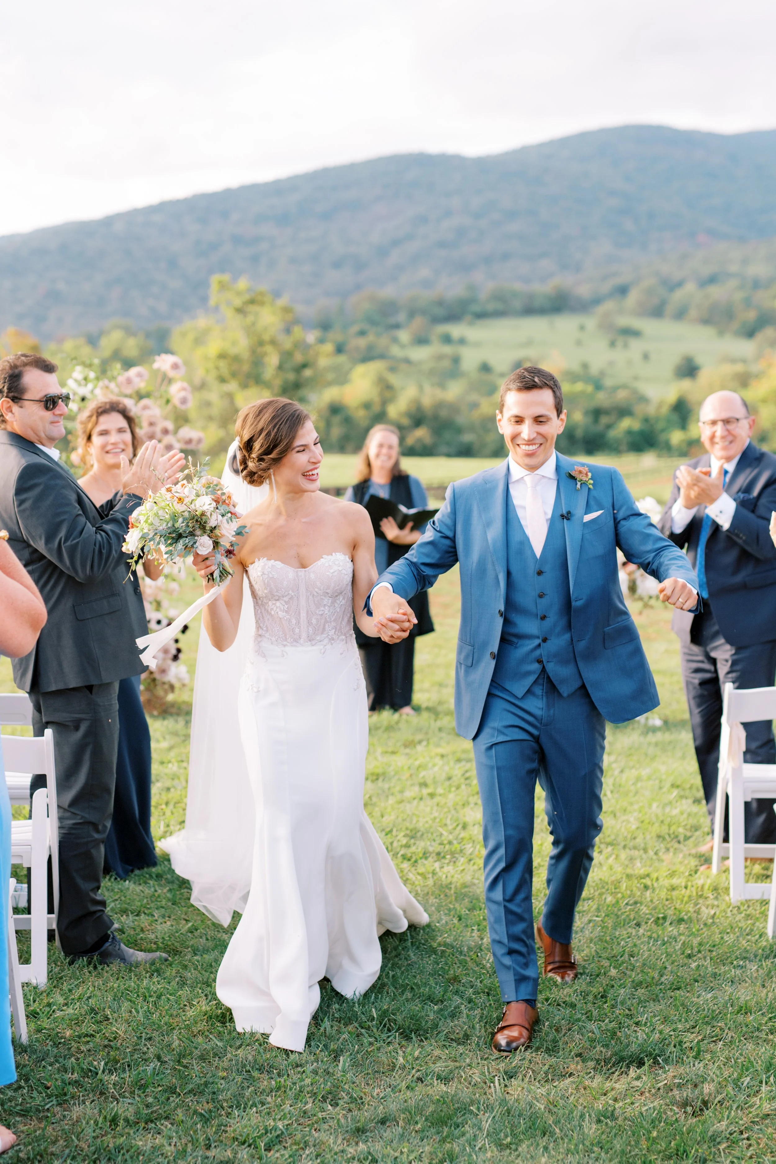 Crozet Spring Wedding at King Family Vineyards