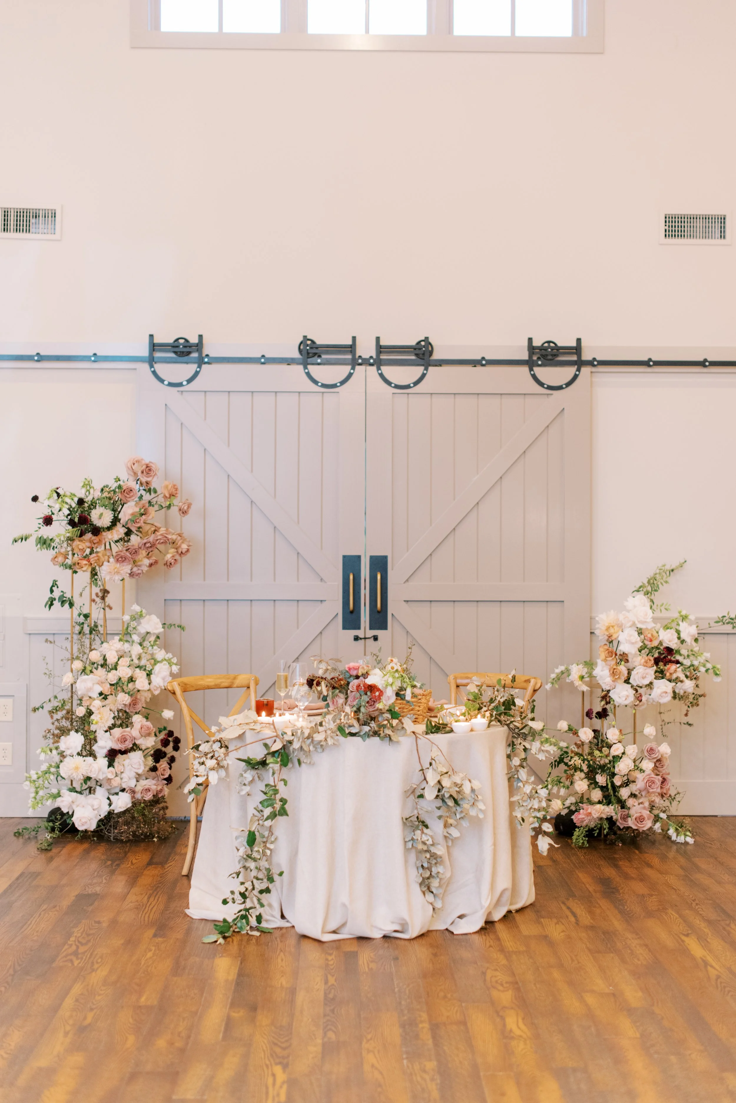 Crozet Spring Wedding at King Family Vineyards