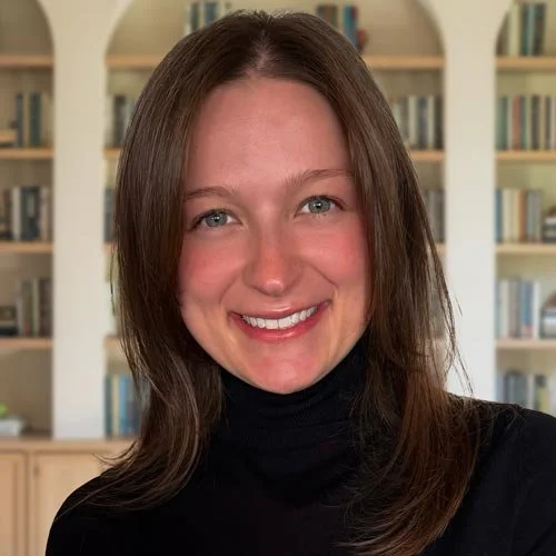 Mia Polasky, Senior Associate