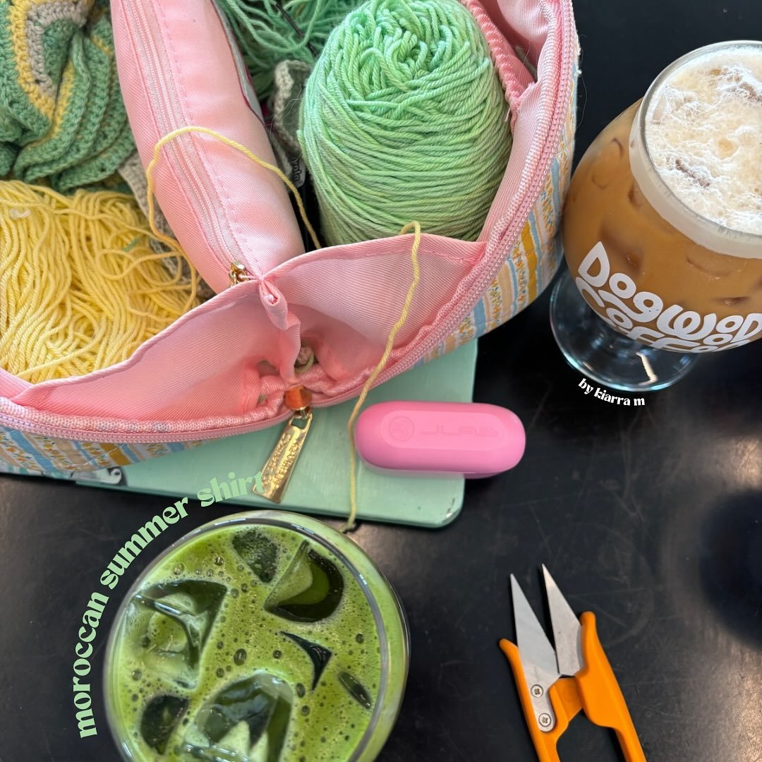 this project is sooooo close to being done and I&rsquo;m super excited about it!  It will definitely need a good blocking and I need to weave in 12549402 ends but we&rsquo;ll get there eventually 😅 excited to take some better progress photos of this