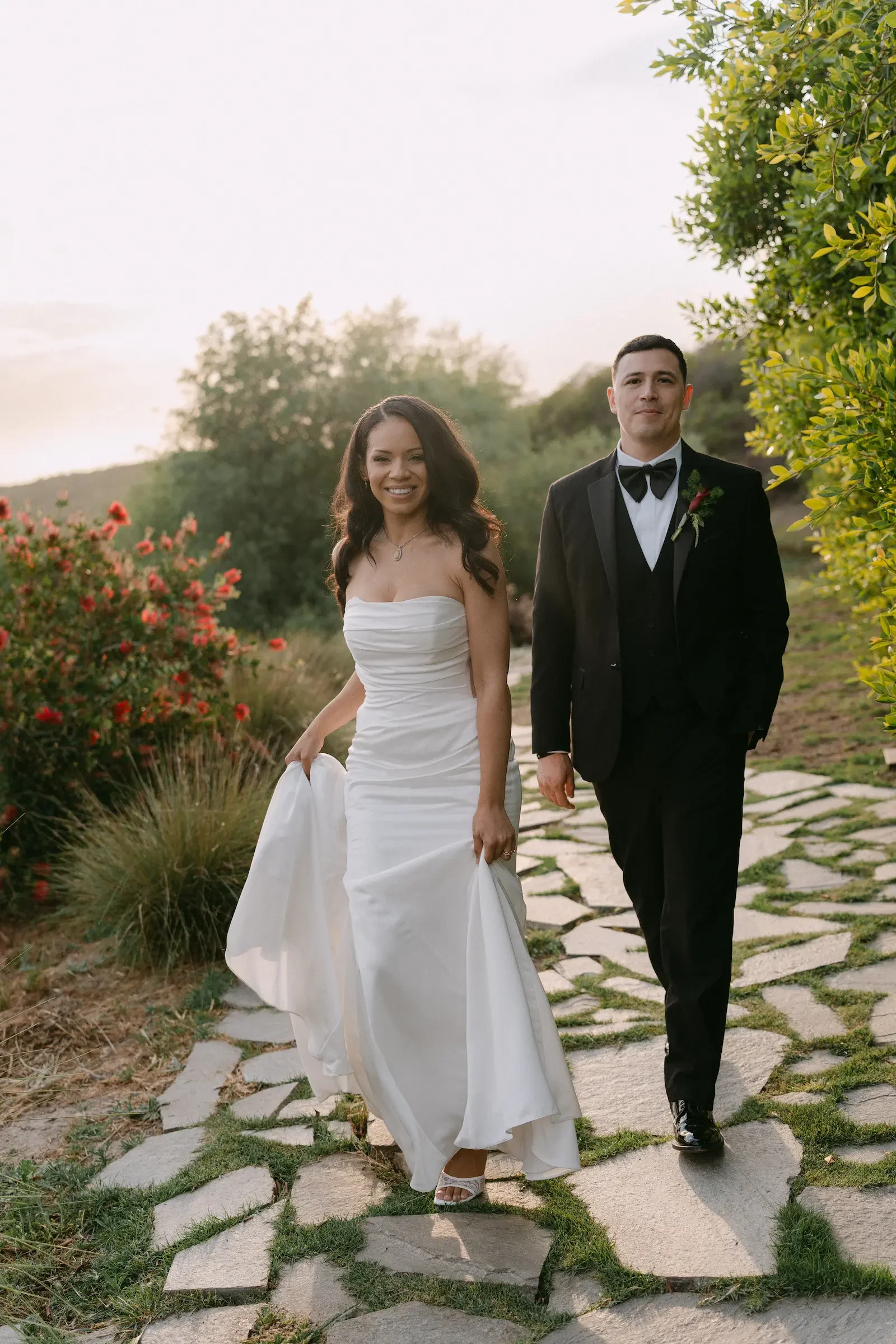 Taylor and Sammy’s Romantic Jeune Perché Estate Wedding