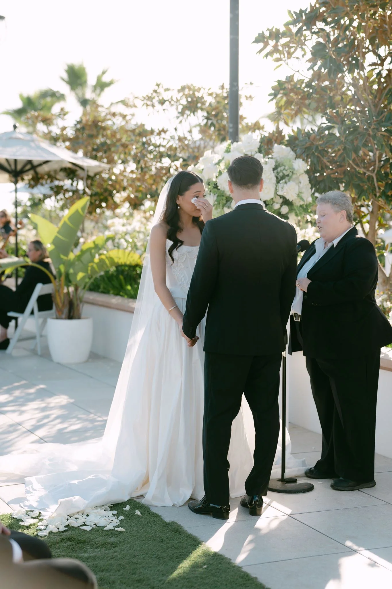 hotel-del-coronado-wedding-bride-and-groom-ceremony-vows.webp