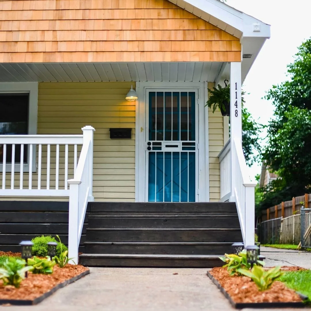 From top to bottom, this beautiful exterior renovation has transformed this home! 🌿 Fresh siding, new porch railings, and a crisp coat of paint give this house a brand-new look. Perfect for enjoying peaceful mornings or relaxing evenings on the porc