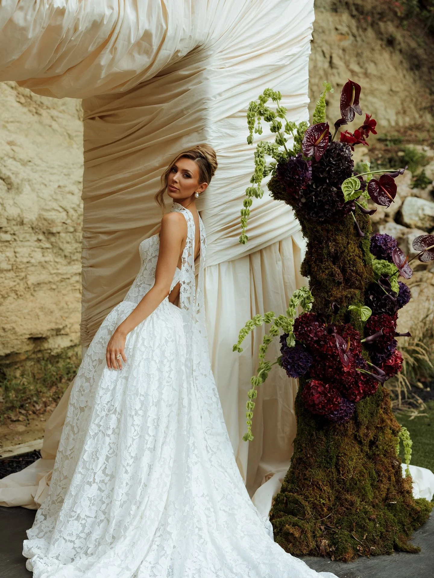 A  M U S E  B R I D E 🤍

From &ldquo;Engaged&rdquo; to &ldquo;I Do&rdquo;: Inside Taylor&rsquo;s Bridal Aesthetic Prep 💍

There&rsquo;s nothing more special than helping a bride feel her most confident &amp; beautiful - especially when she&rsquo;s 