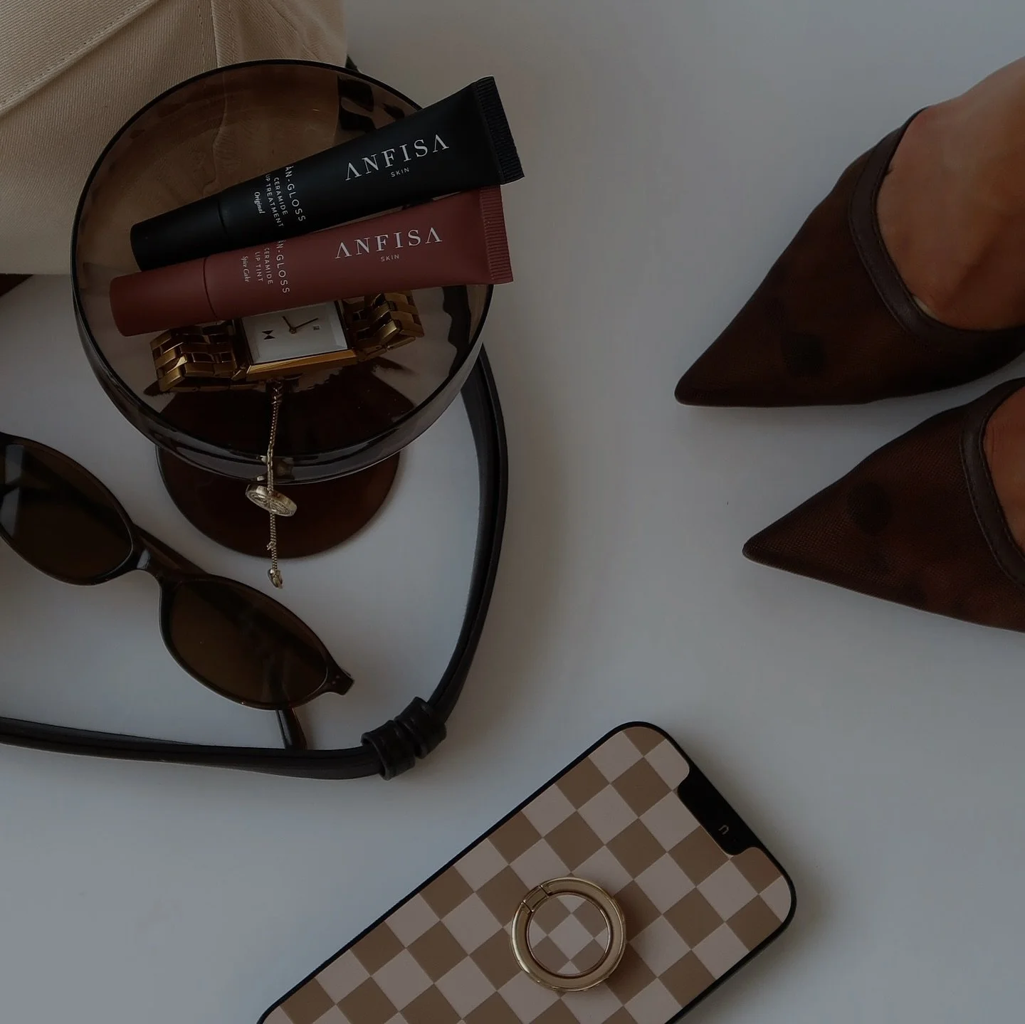 something exciting coming soon&hellip; 🤎 

can y&rsquo;all guess what it is? drop your guess below in the comments 🫶🏼