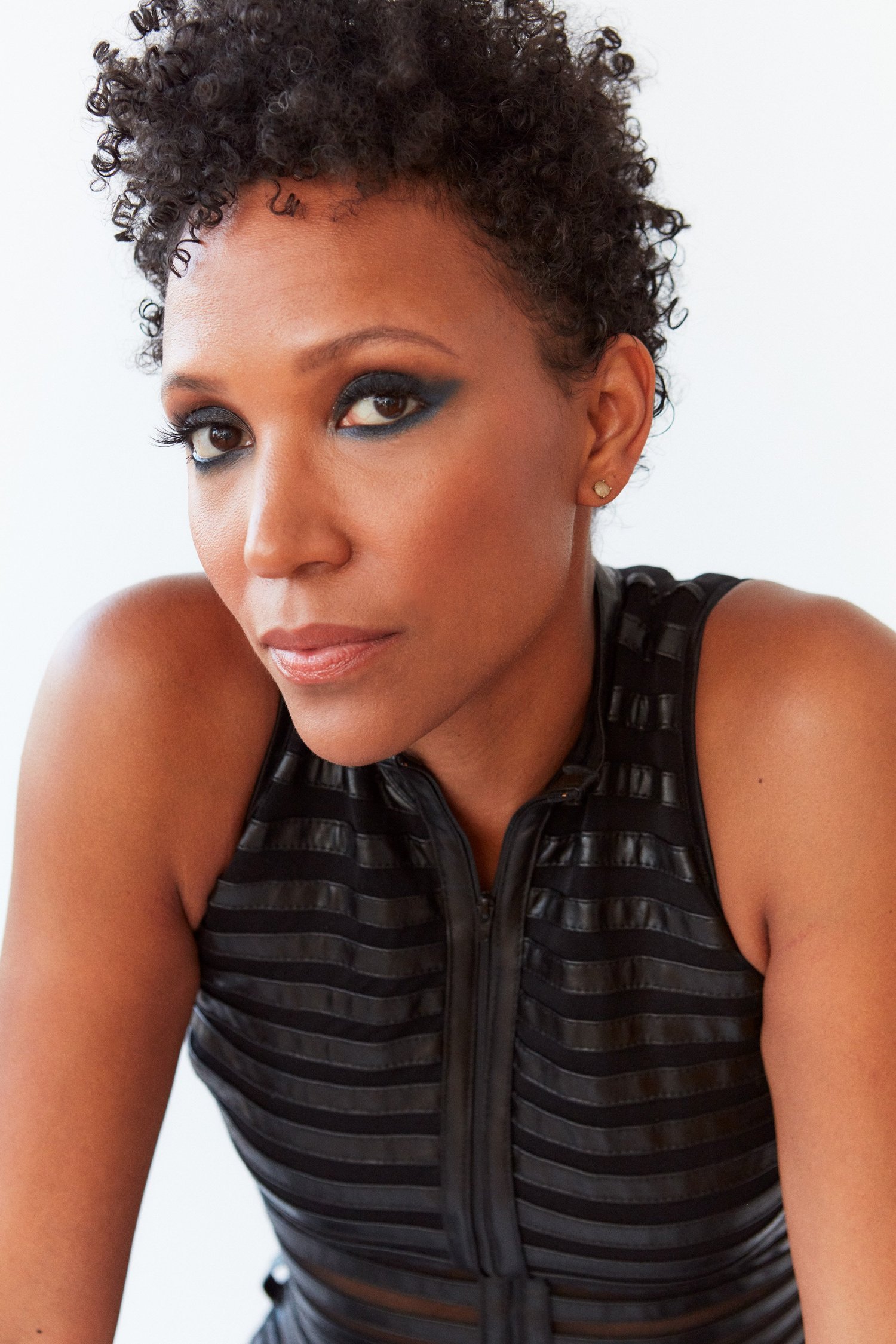 ALLISON LOGGINS-HULL