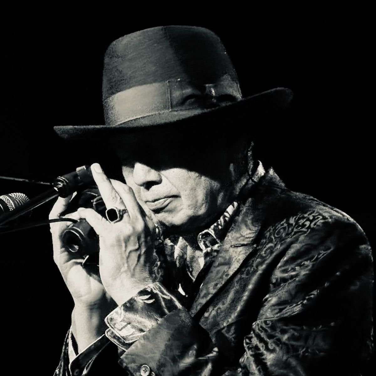 ALEJANDRO ESCOVEDO