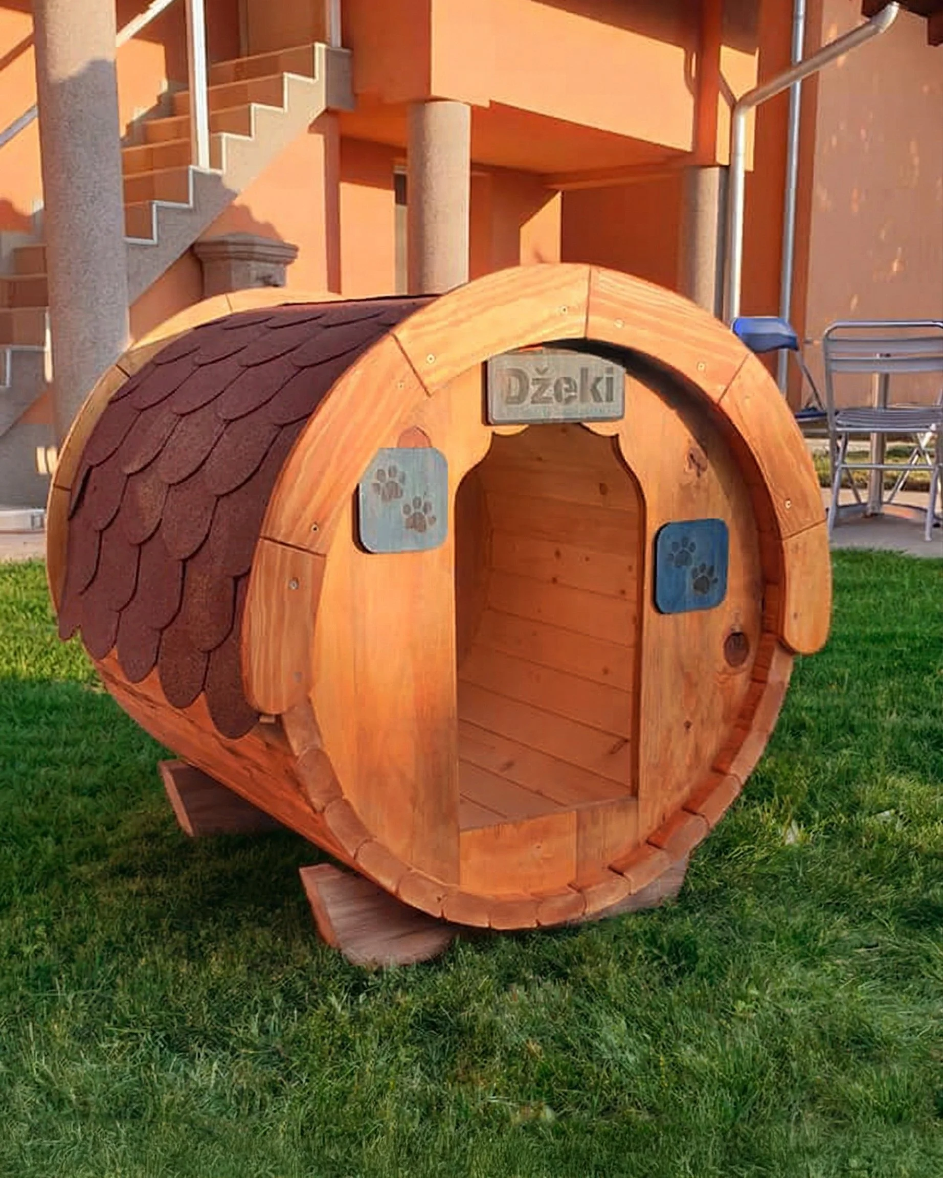 Dekoracija / Unutra - Napolju