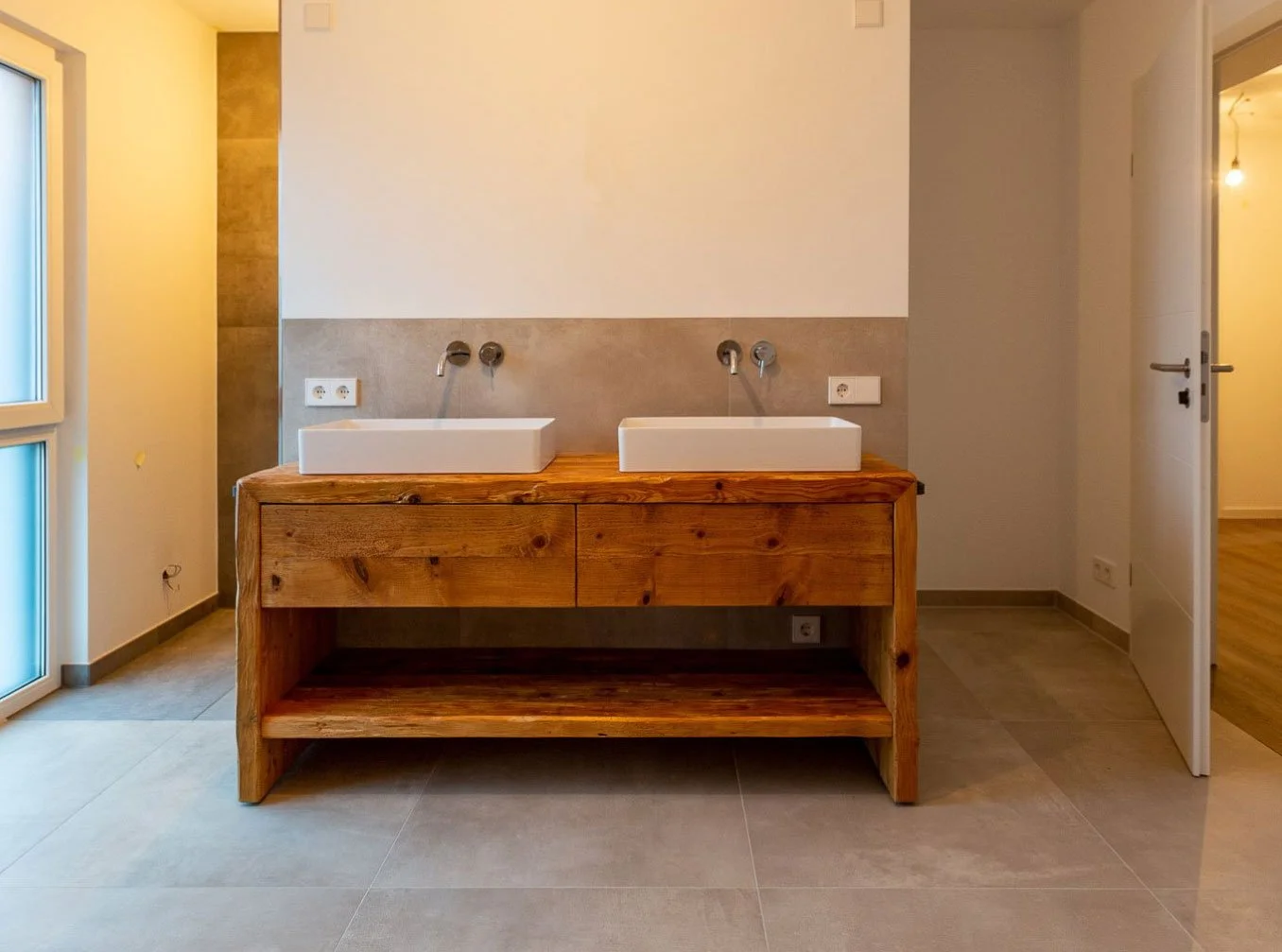 altholzwaschtisch-5-woodesign-1.jpg