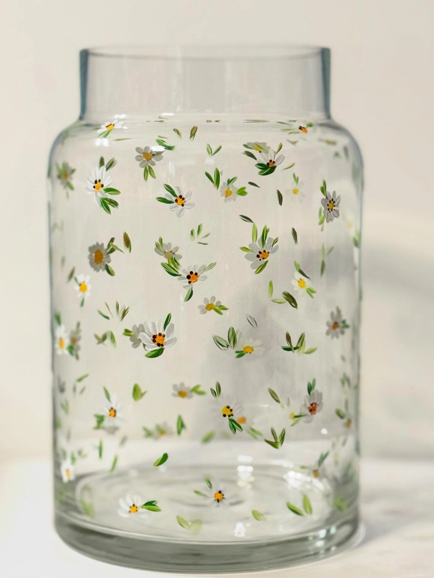 Finished this commissioned Handpainted vase a client gave me to paint for a special occasion. Can’t wait to deliver it in a few days after it’s cured .