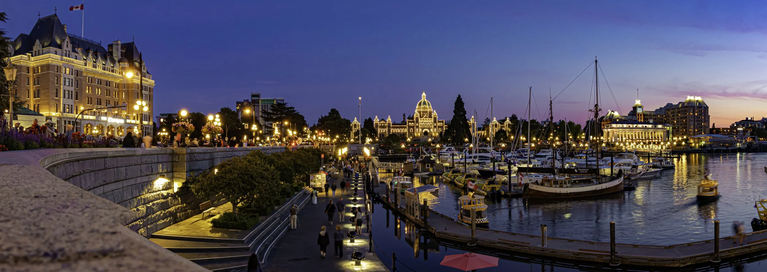 Victoria BC pano.jpg
