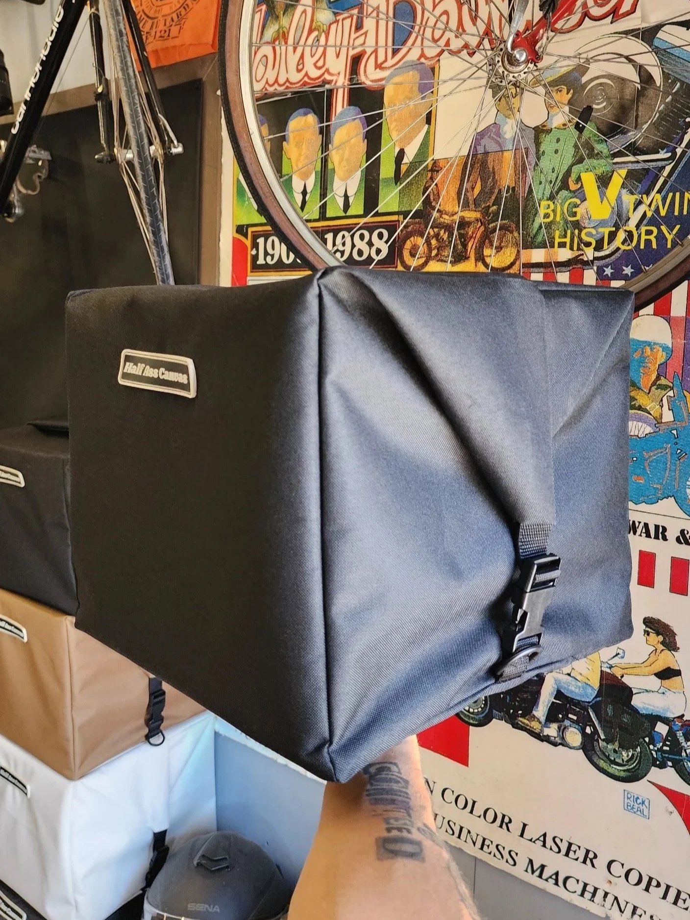 Ottertex® Canvas Roll-Top Milk Crate Cover