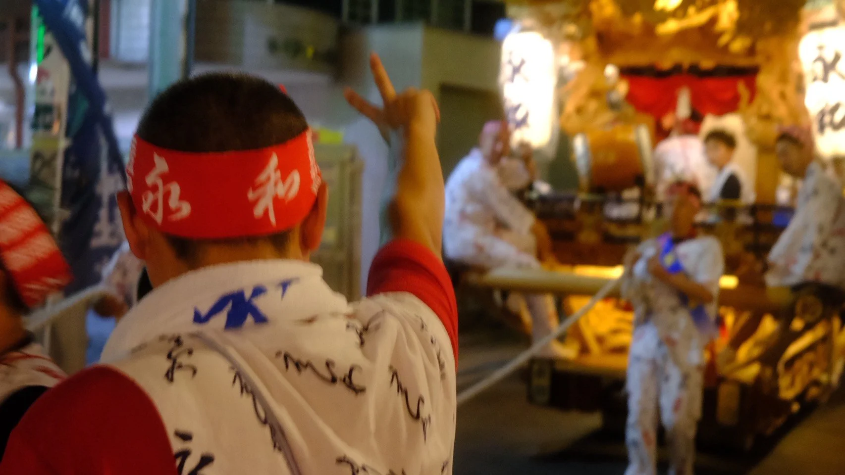 WKND.ROLL #14 | Crimson Trace and </span>Electric Blue