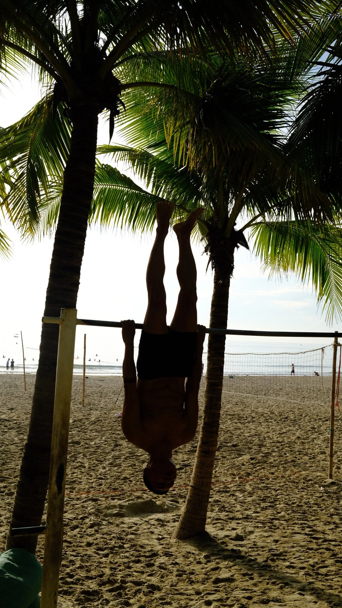 WKND.ROLL #20 | Glare and Stretch 