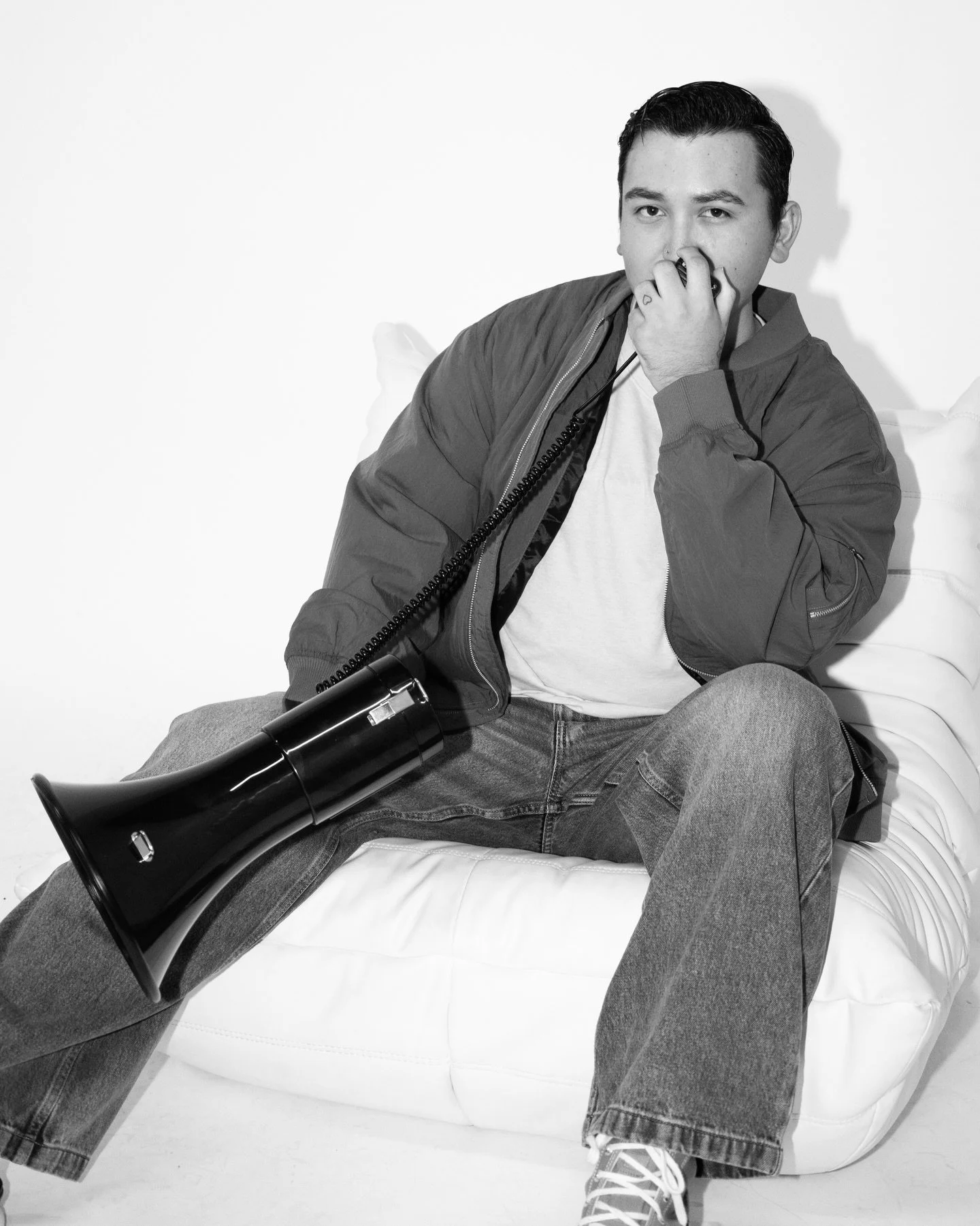 LISTEN UP 📢 It&rsquo;s time to do some good with our EDGE x @rev_body Annual Toy Drive 🫂

Now through December 23rd, we&rsquo;re collecting new or gently used, unwrapped toys to bring a little extra joy to a child this season. Don&rsquo;t forget to