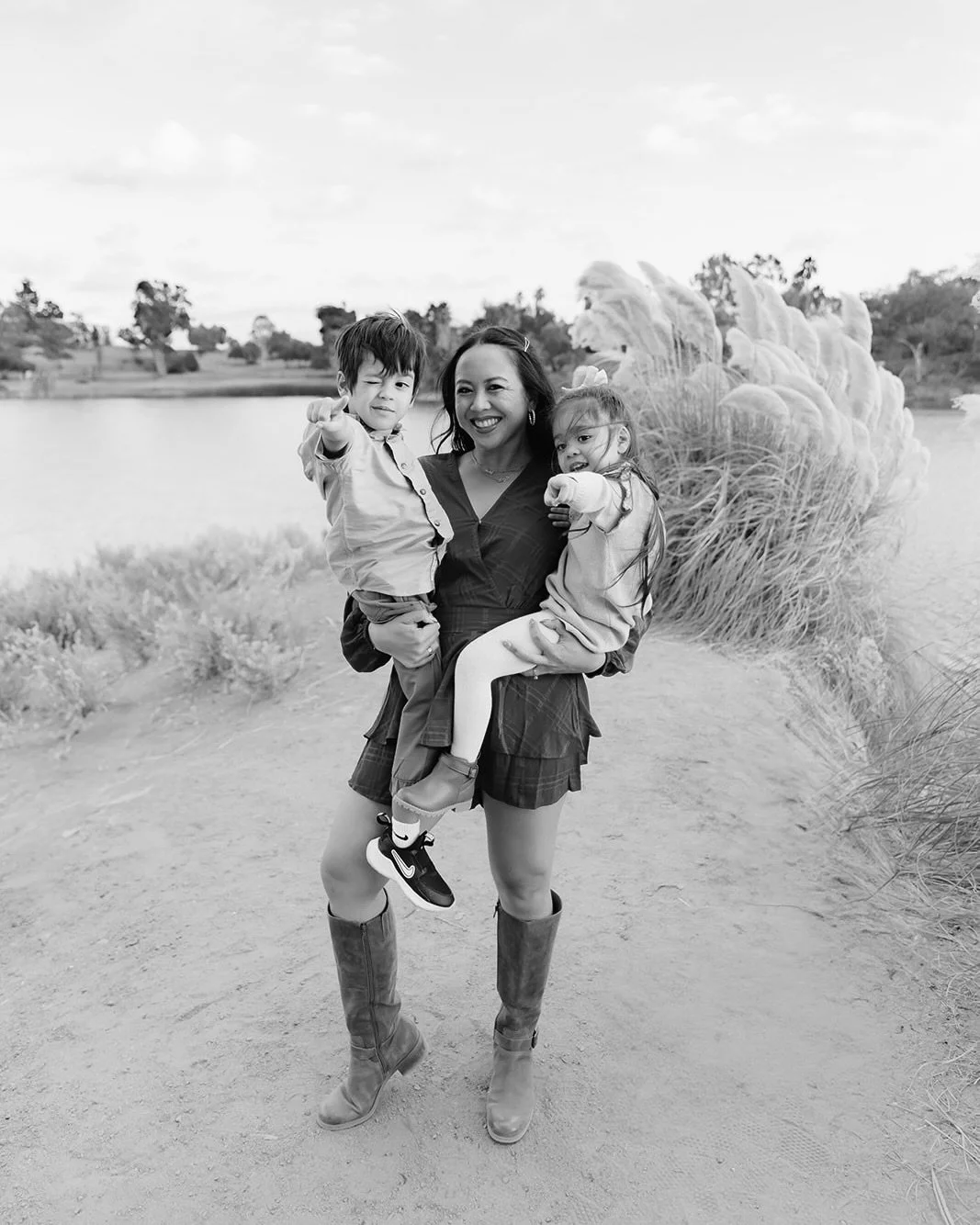 Happy Mother&rsquo;s Day the women who show up for everyone else&hellip; and still show up for themselves. 💐 It&rsquo;s impossible to miss how strong, kind, and resilient the moms of EDGE are. OUR SUPERWOMEN.

Use code MOM for:
* 15% OFF 10-Class Pa