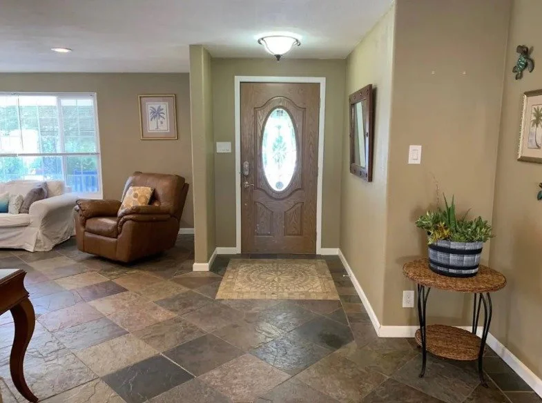 WhatsApp Image 2024-10-05 at 10.05.23 PM.jpeg