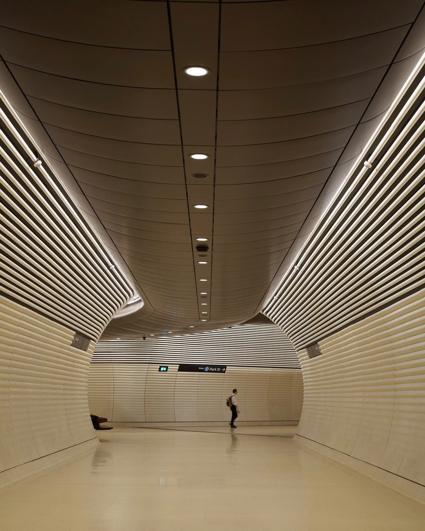 Inspiration.

Gadigal metro station. Designed by @fosterandpartners and @coxarchitecture 
Lighting by @aurecon @susanne_th