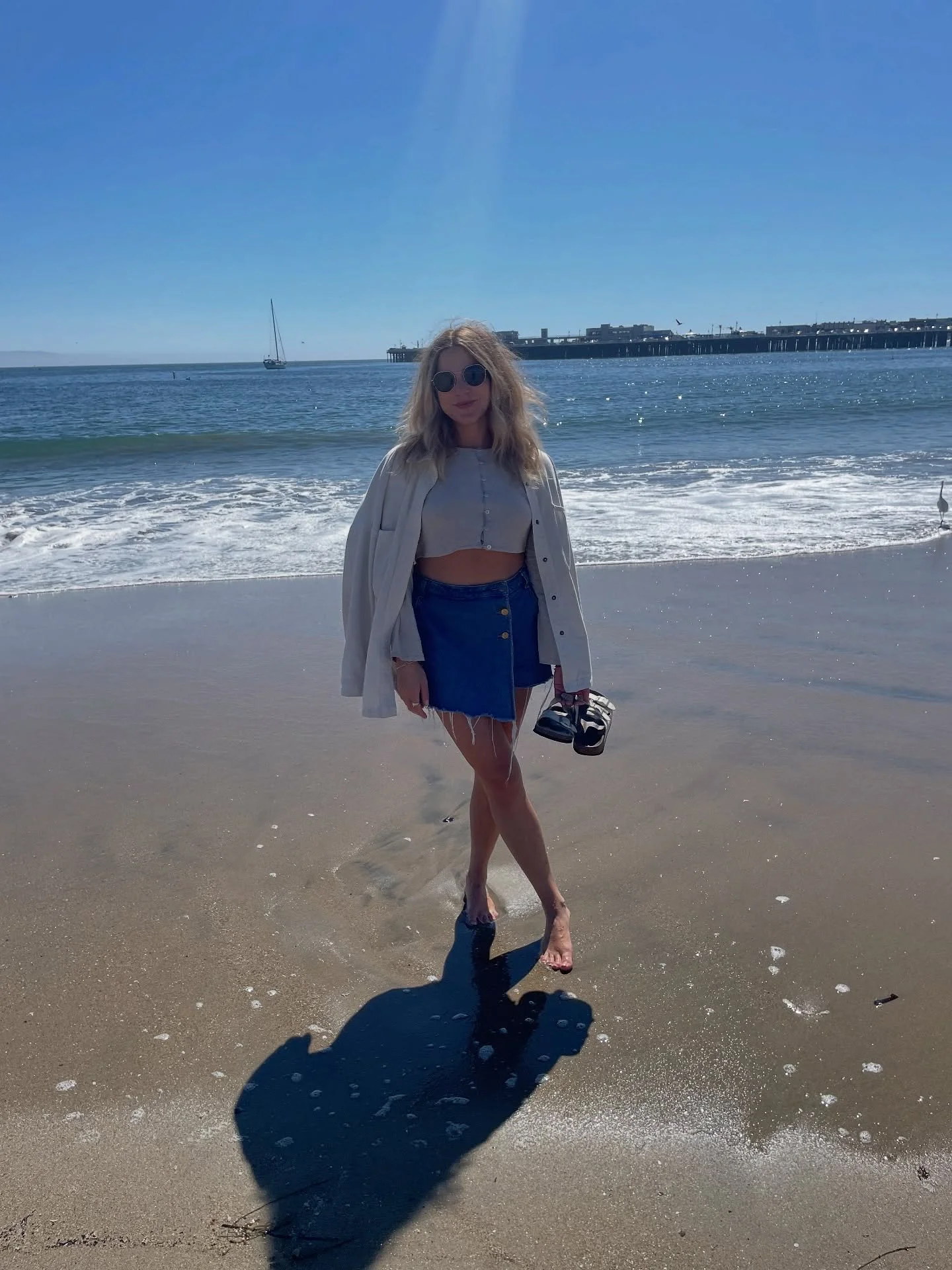 Feelings are a gift&hellip;.
A few birthday weekend reflections 🥳 

🌞 when you are true to yourself, the right people can meet you there 

💫 Spaces that once held our joy can hold it again, sometimes even more tenderly than before

 🌊 When we hon