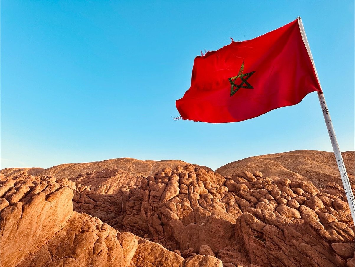 When I think of Morocco, I think of&hellip;. 

The people - the kind eyes, the open hearts, the way strangers welcomed us like family, from nomadic Berbers in the Sahara to our guide&rsquo;s home where we shared traditional couscous made with love

I