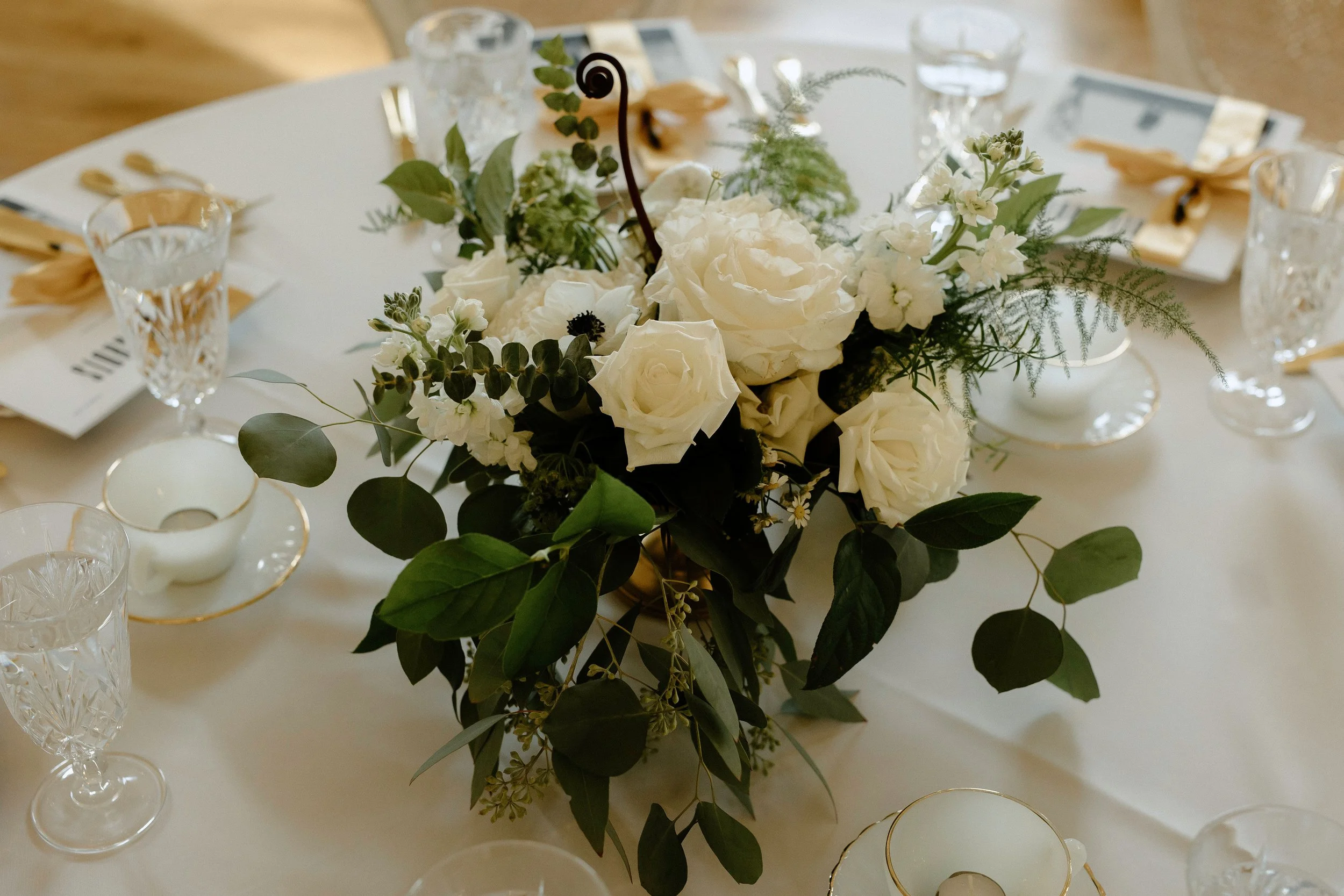 Tablescape Floral Arrangement Photo 2.jpg