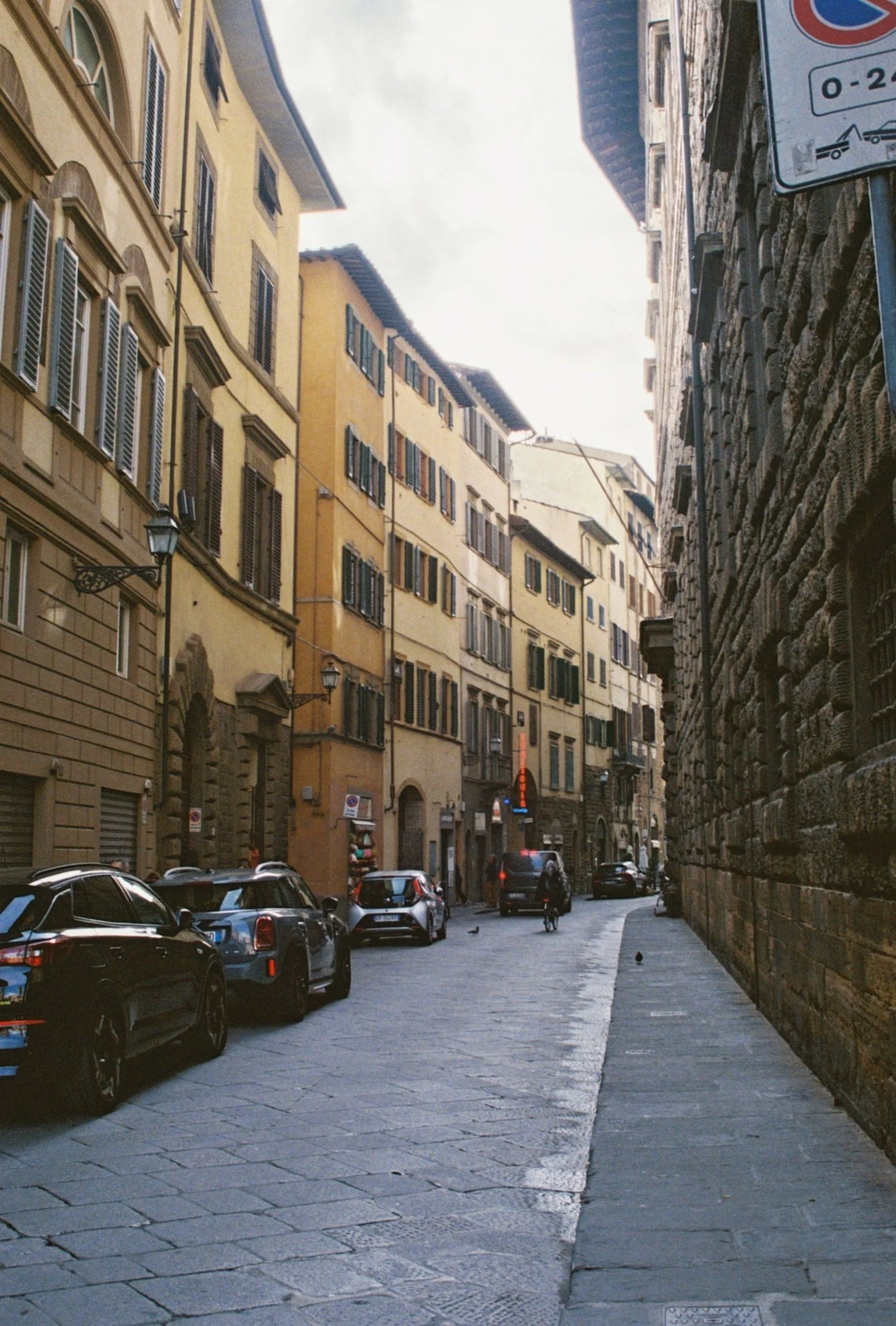 1439012-R2-26-10A.jpg