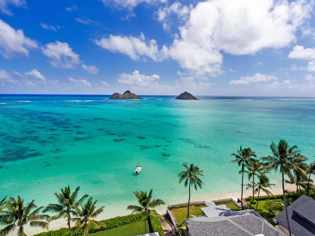 Lanikai-Penthouse-Kailua-HI-print-040-9-Lanikai-AIR-14-3992x2992-300dpi-1.jpg
