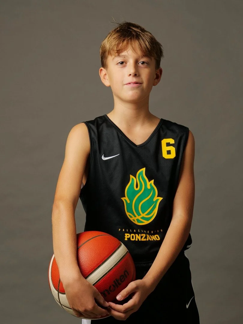 Giocatore u13 maschile della pallacanestro ponzano