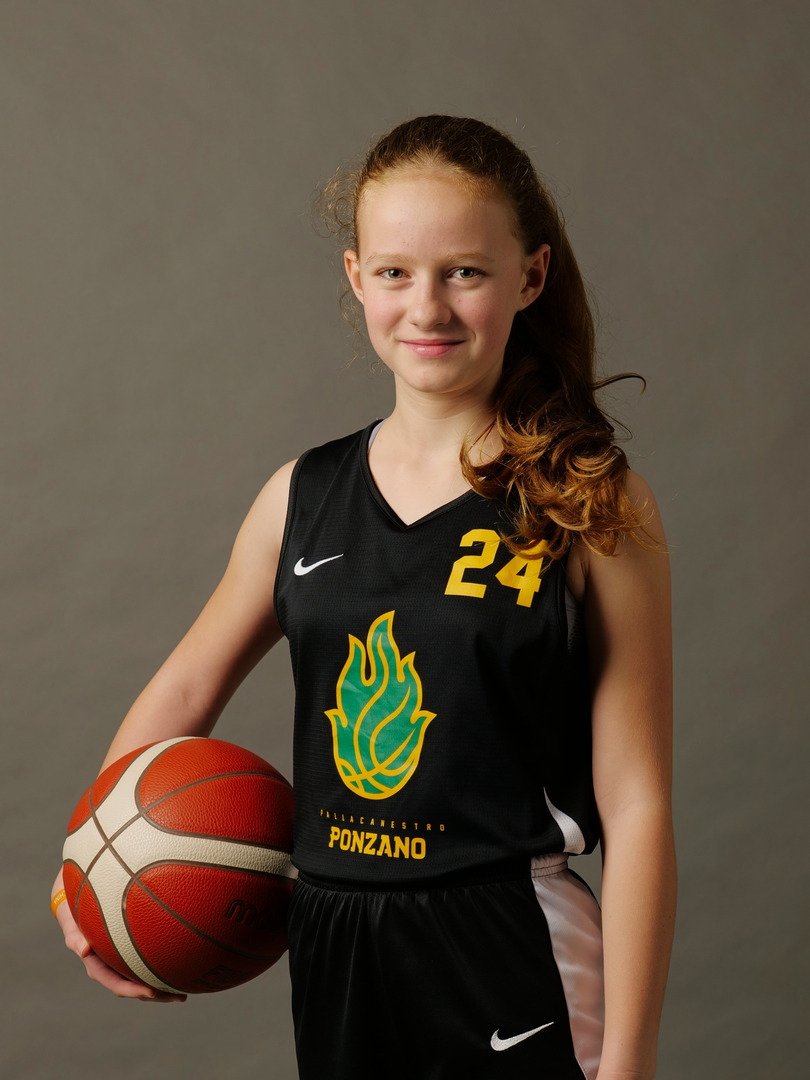 Giocatrice di basket u14 femminile della pallacanestro ponzano